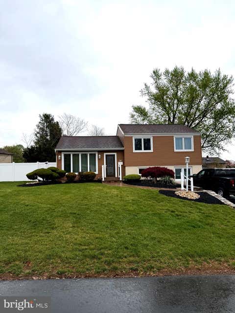 Homes For Sale - 14 Revere Street<br/> FEASTERVILLE TREVOSE, PA 19053