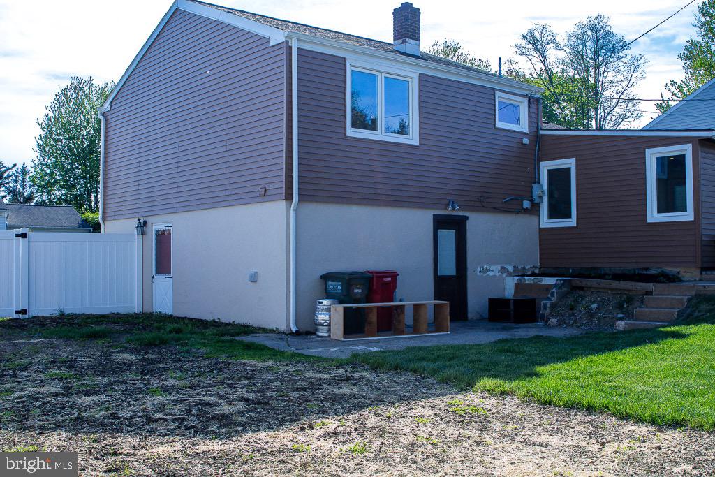 FEASTERVILLE HGTS - Residential