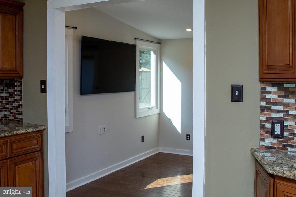 FEASTERVILLE HGTS - Residential