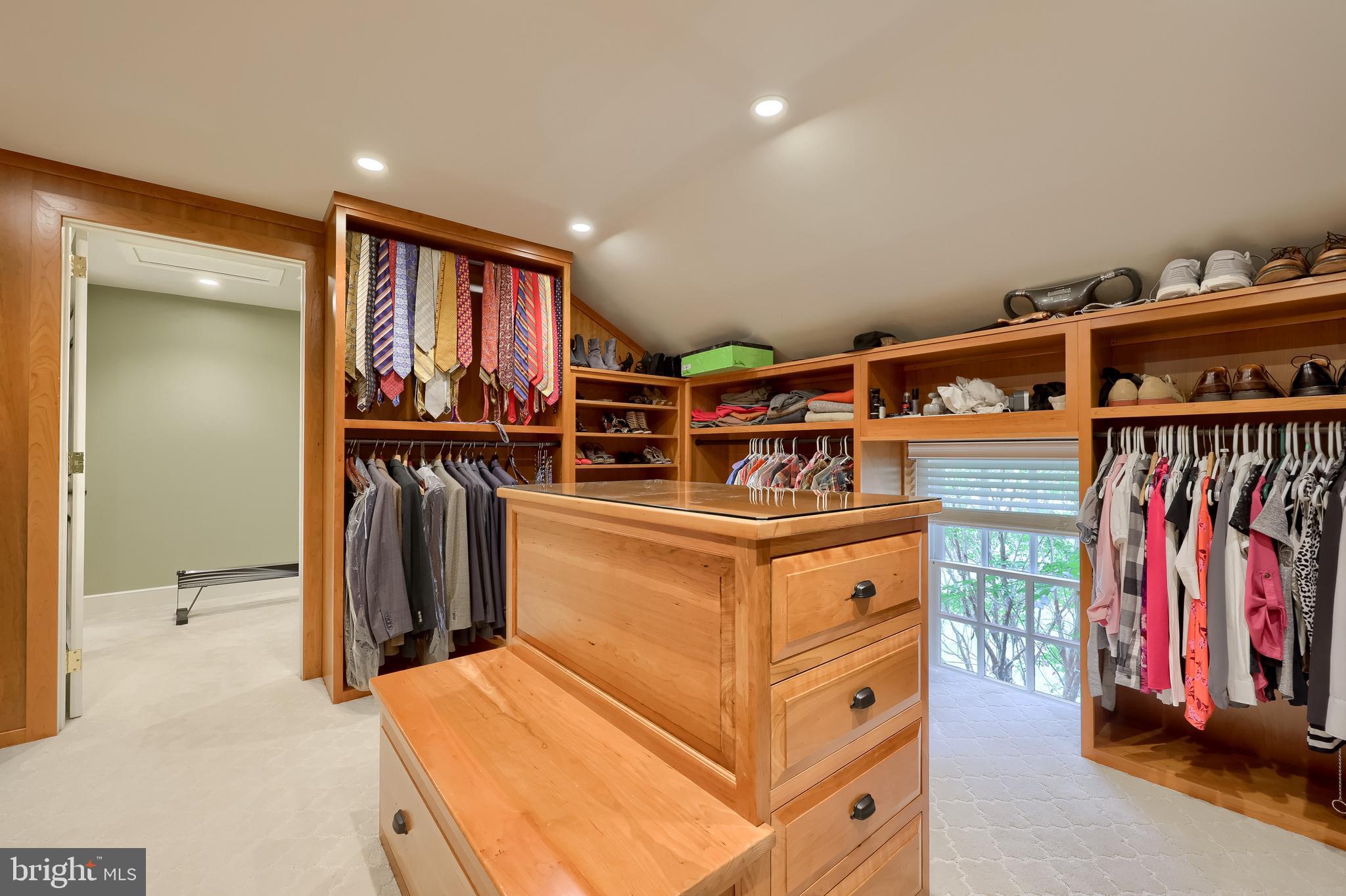 WYNDHAM HILLS - Residential