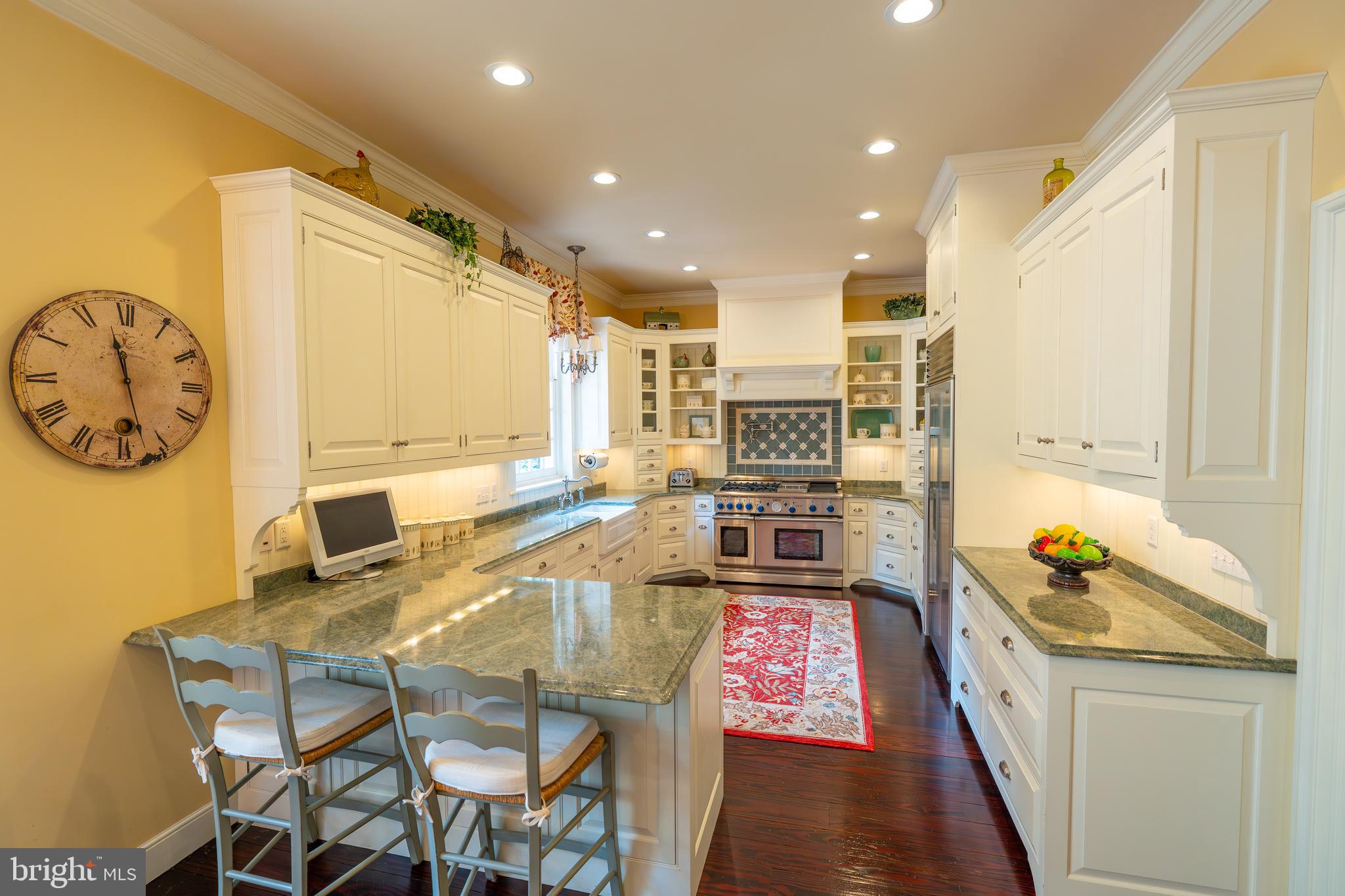 1101 SMALLBROOK LANE