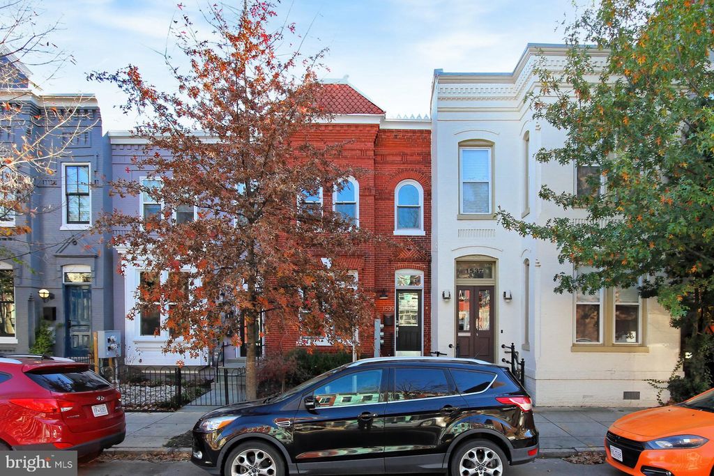 Photo of 1539 9th Street NW #1, WASHINGTON, DC 20001 (MLS # DCDC2229360)