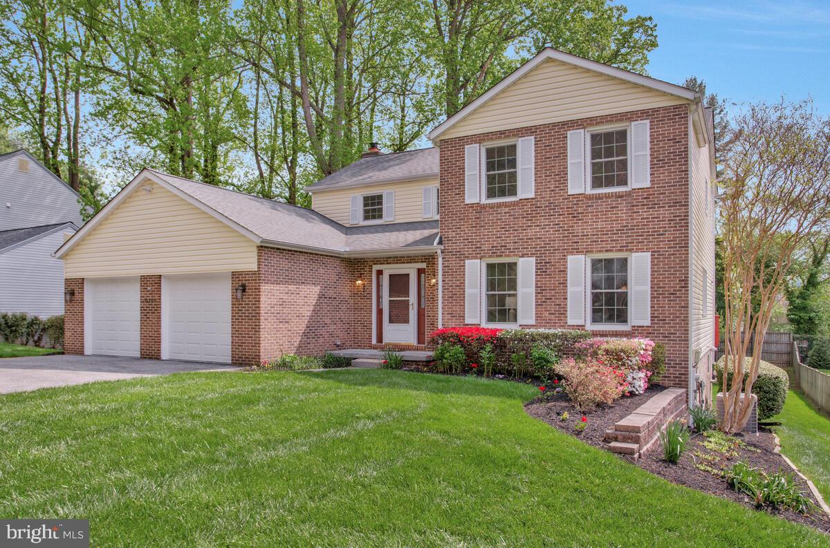 BURLEIGH MANOR - Residential