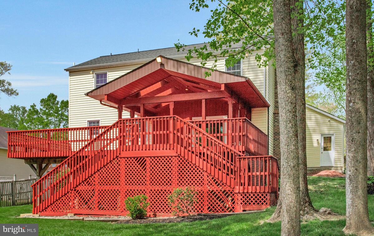 BURLEIGH MANOR - Residential