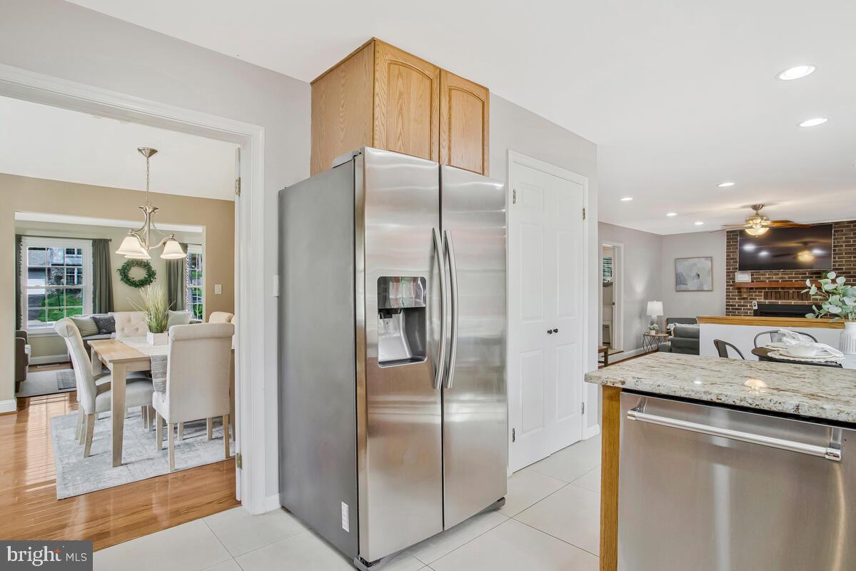 BURLEIGH MANOR - Residential