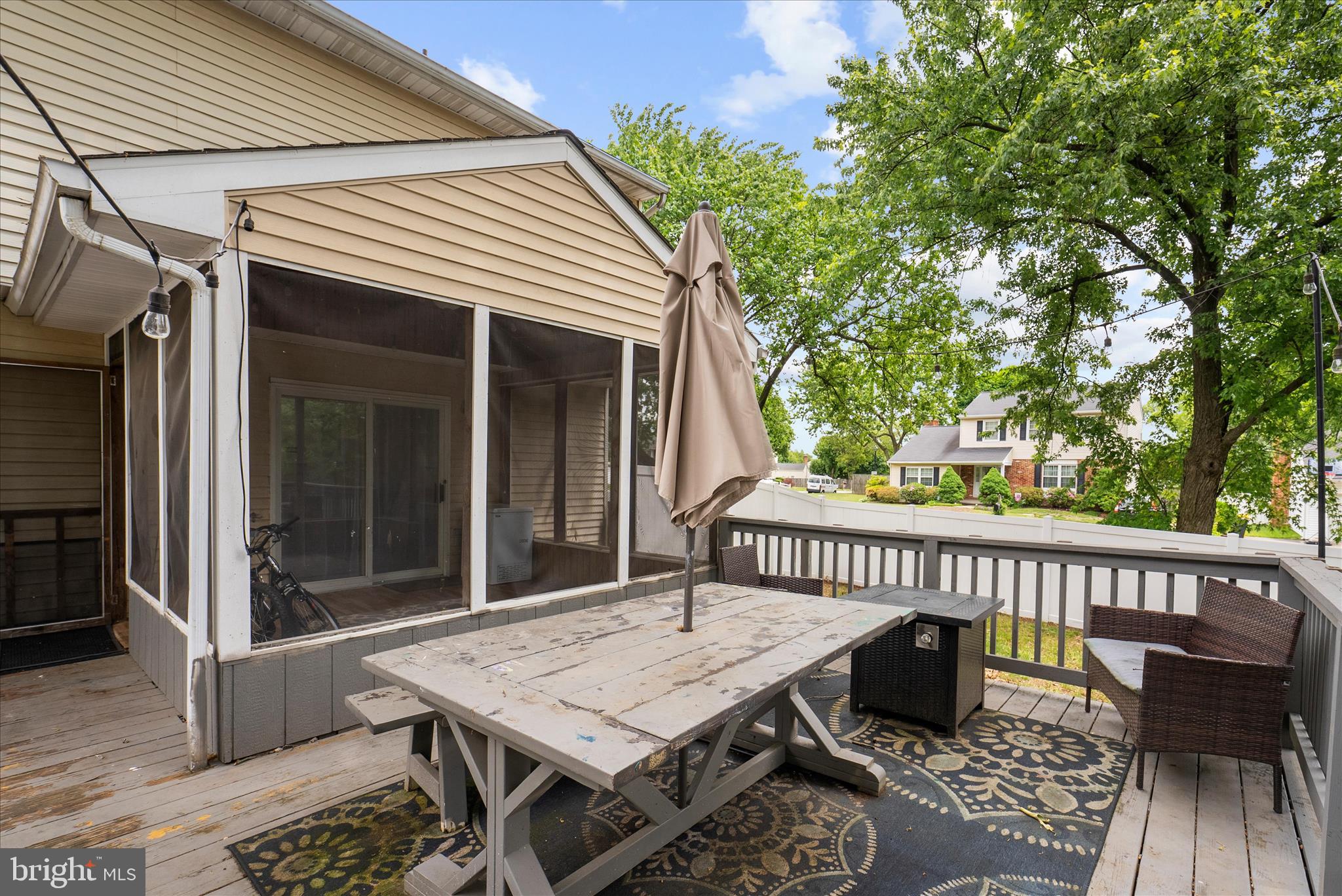 LINTHICUM OAKS - Residential