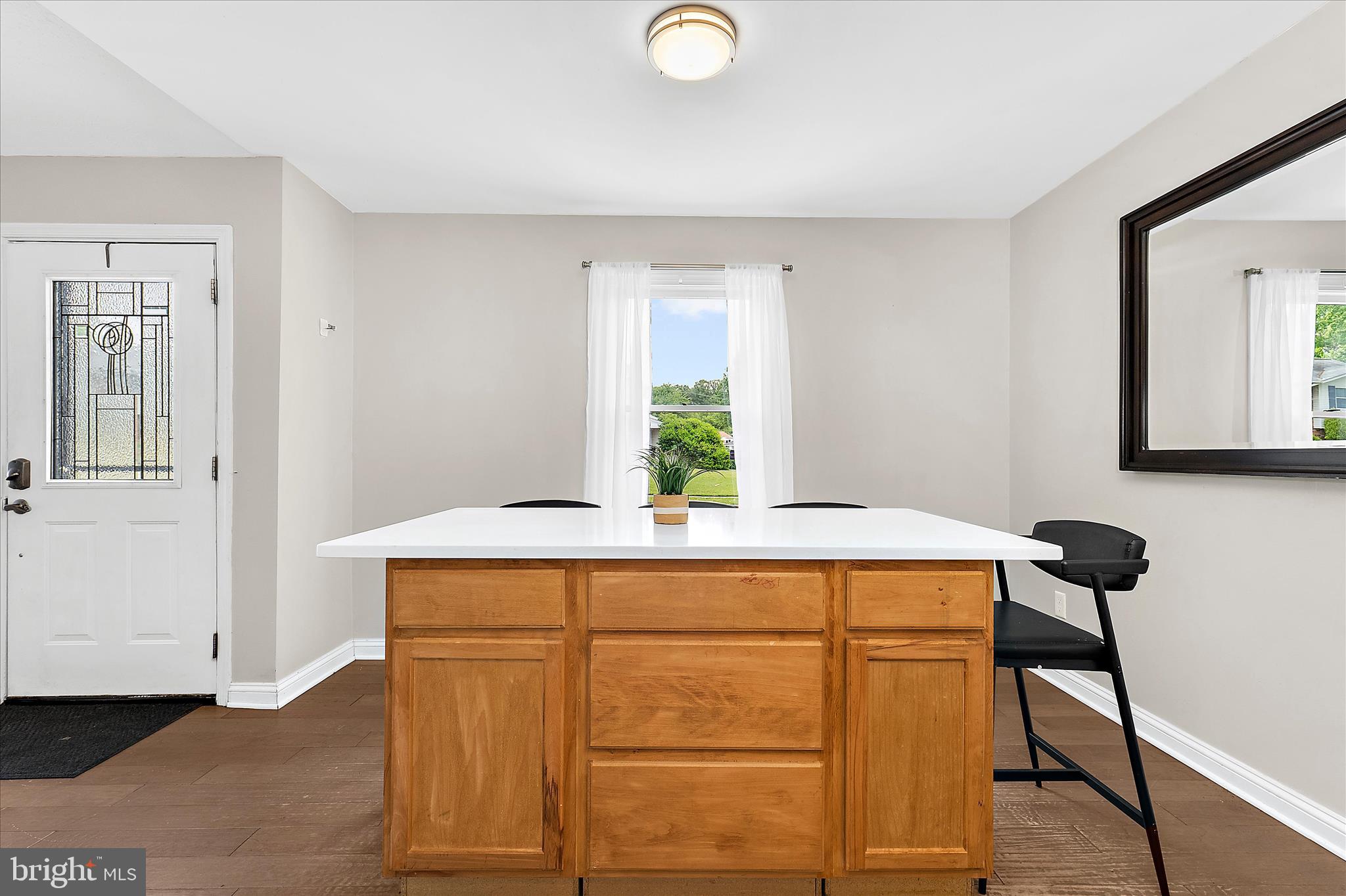 LINTHICUM OAKS - Residential