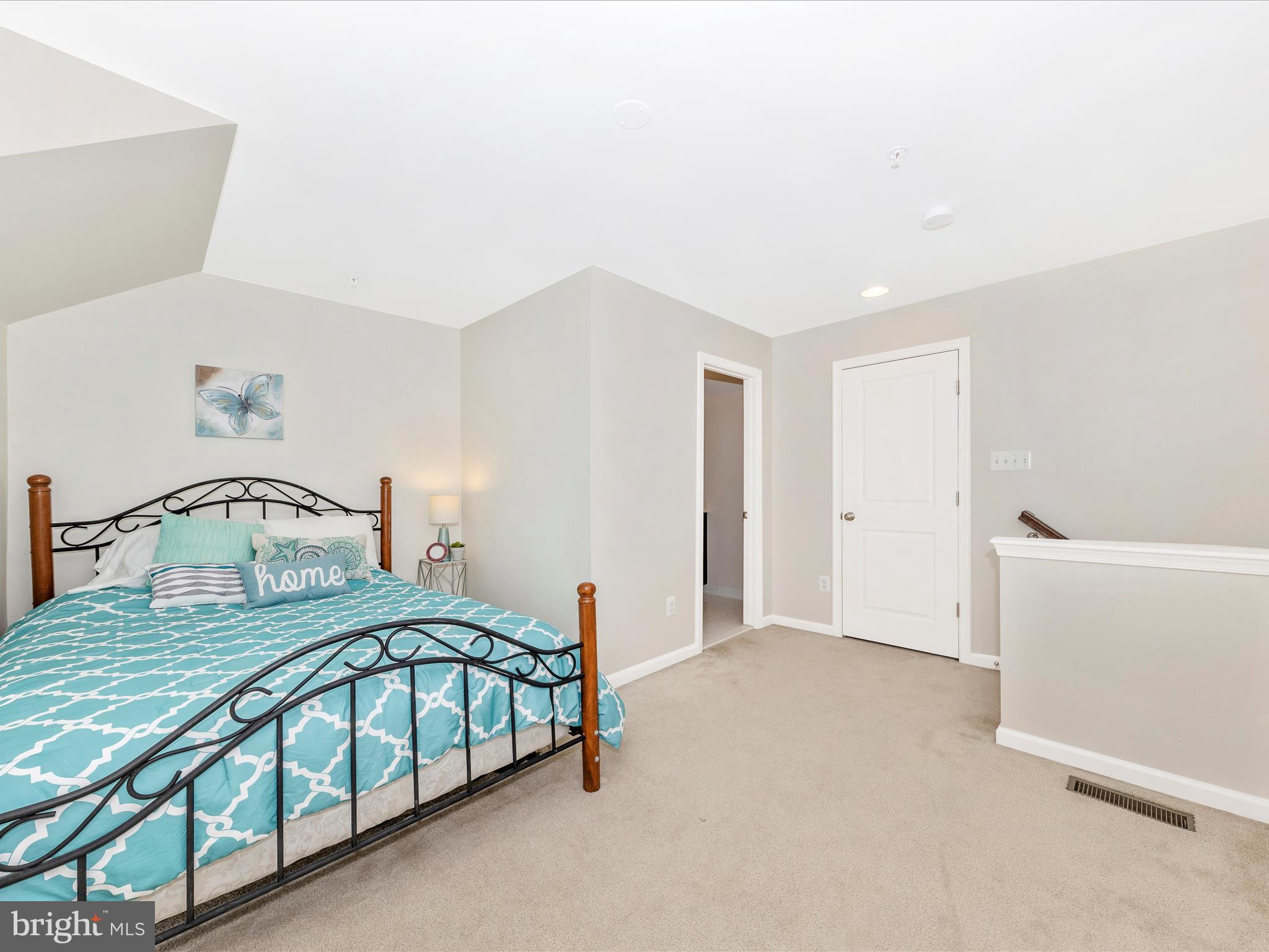 GALLERY PARK - Residential