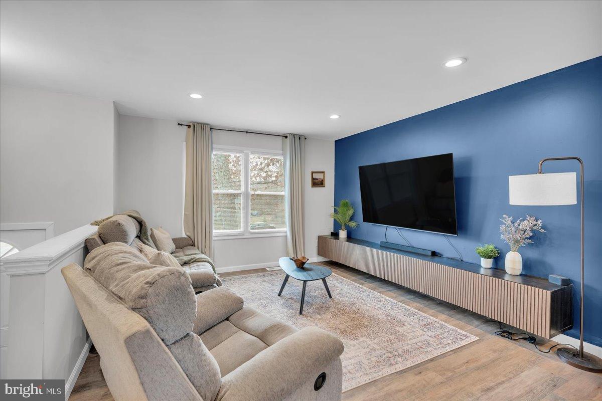 542 PEMBERTON BOULEVARD