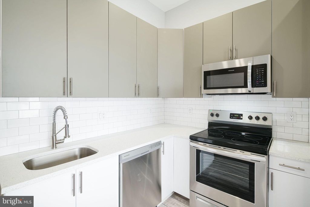 Photo of 1443 N 8th Street #2, PHILADELPHIA, PA 19122 (MLS # PAPH2591262)