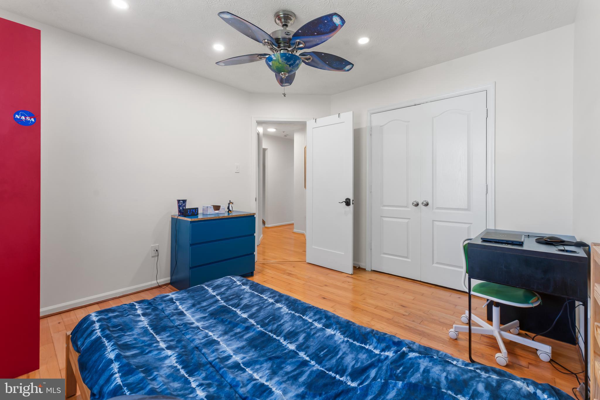 PIN OAK VILLAGE - Residential