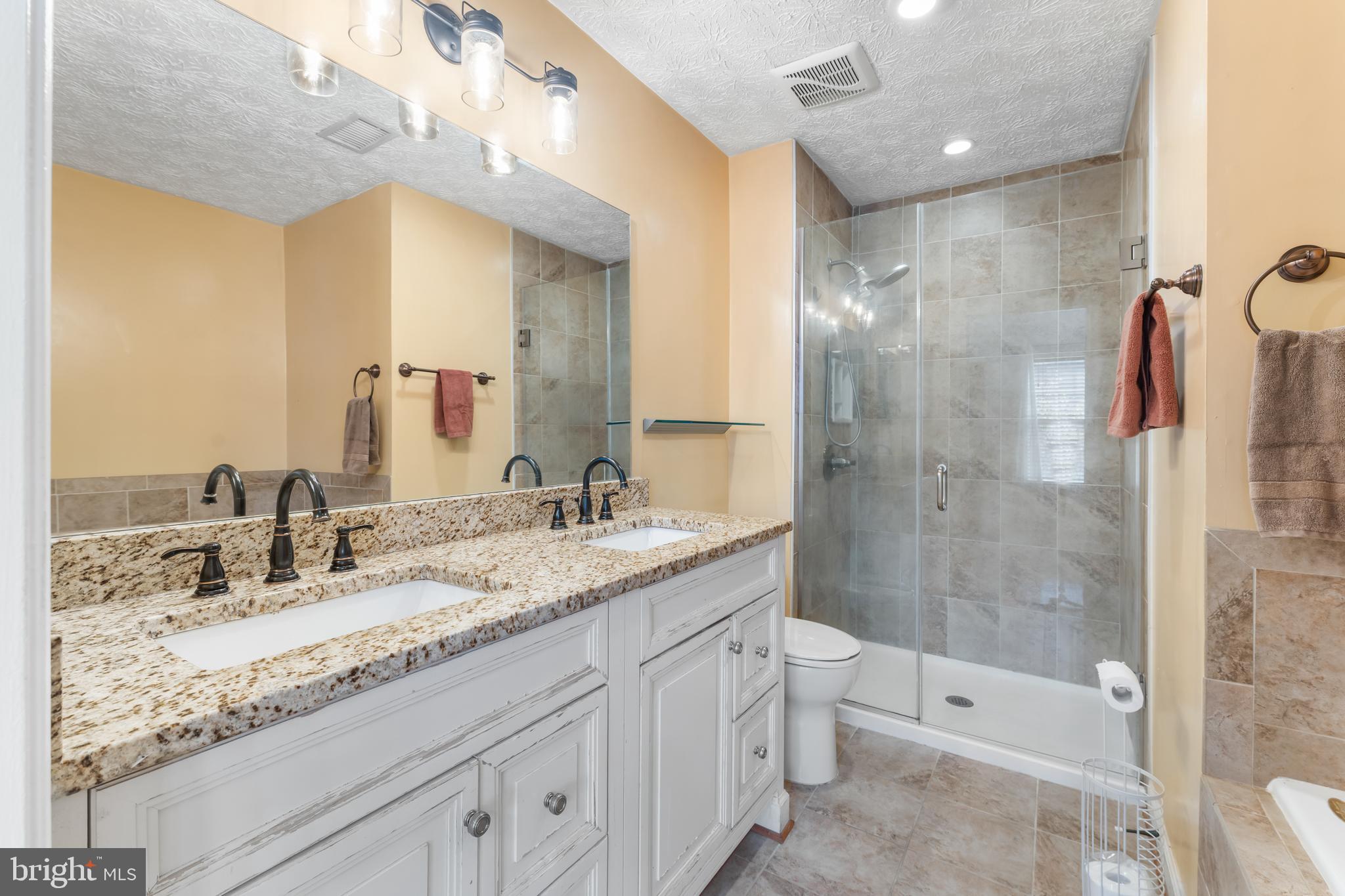 PIN OAK VILLAGE - Residential