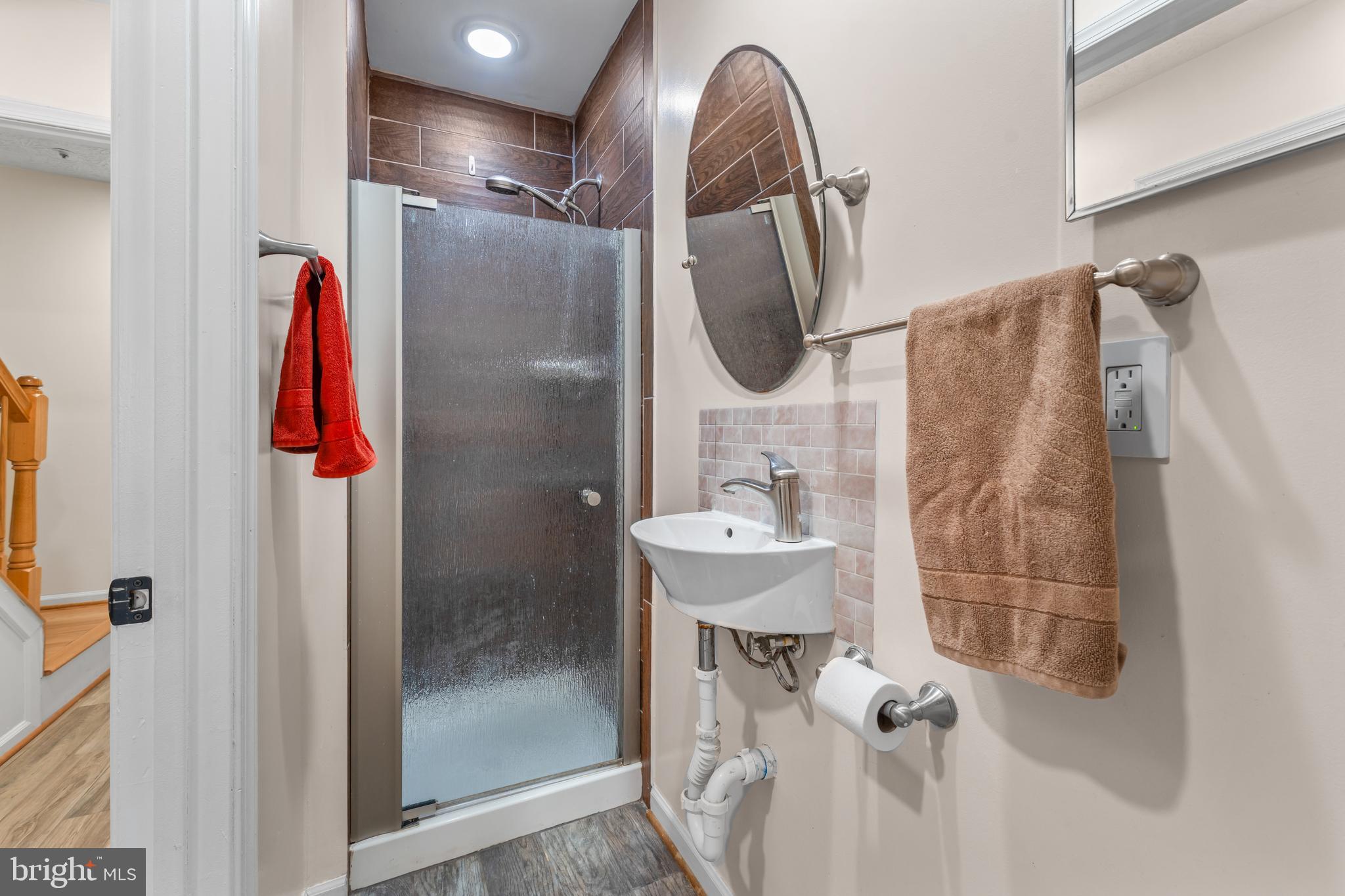 PIN OAK VILLAGE - Residential