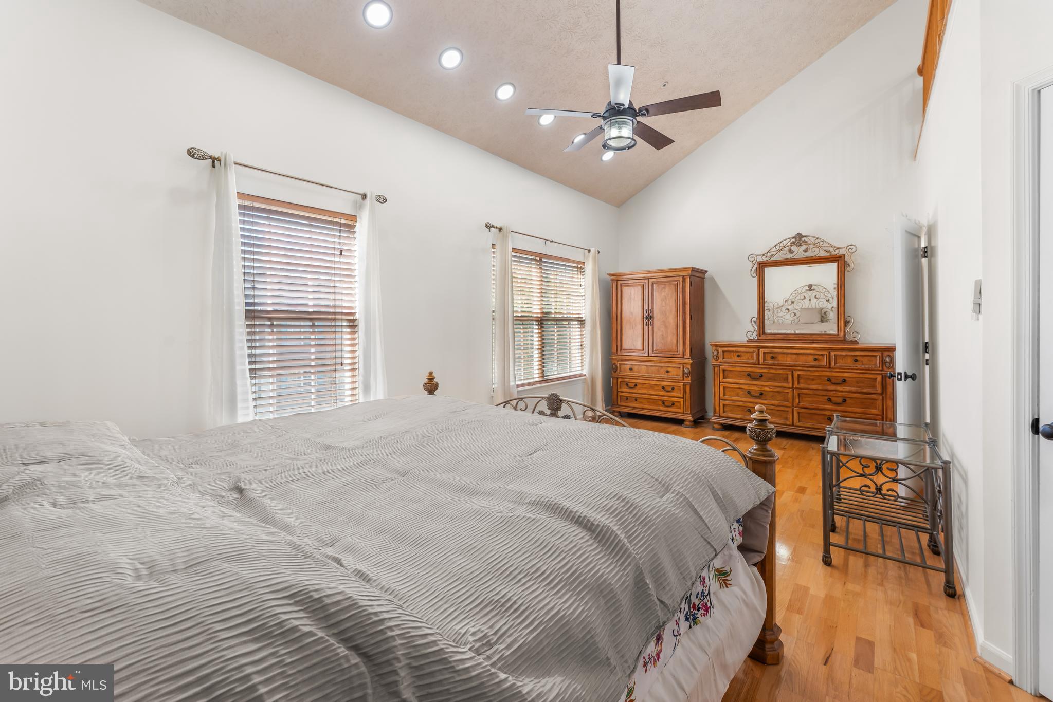 PIN OAK VILLAGE - Residential