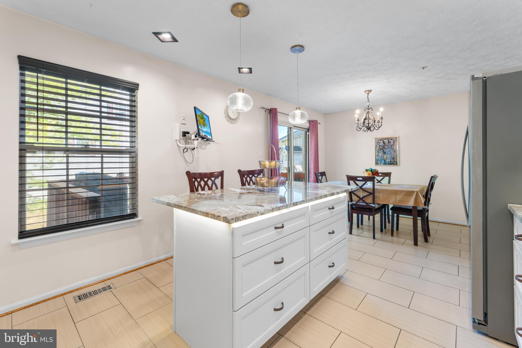 PIN OAK VILLAGE - Residential