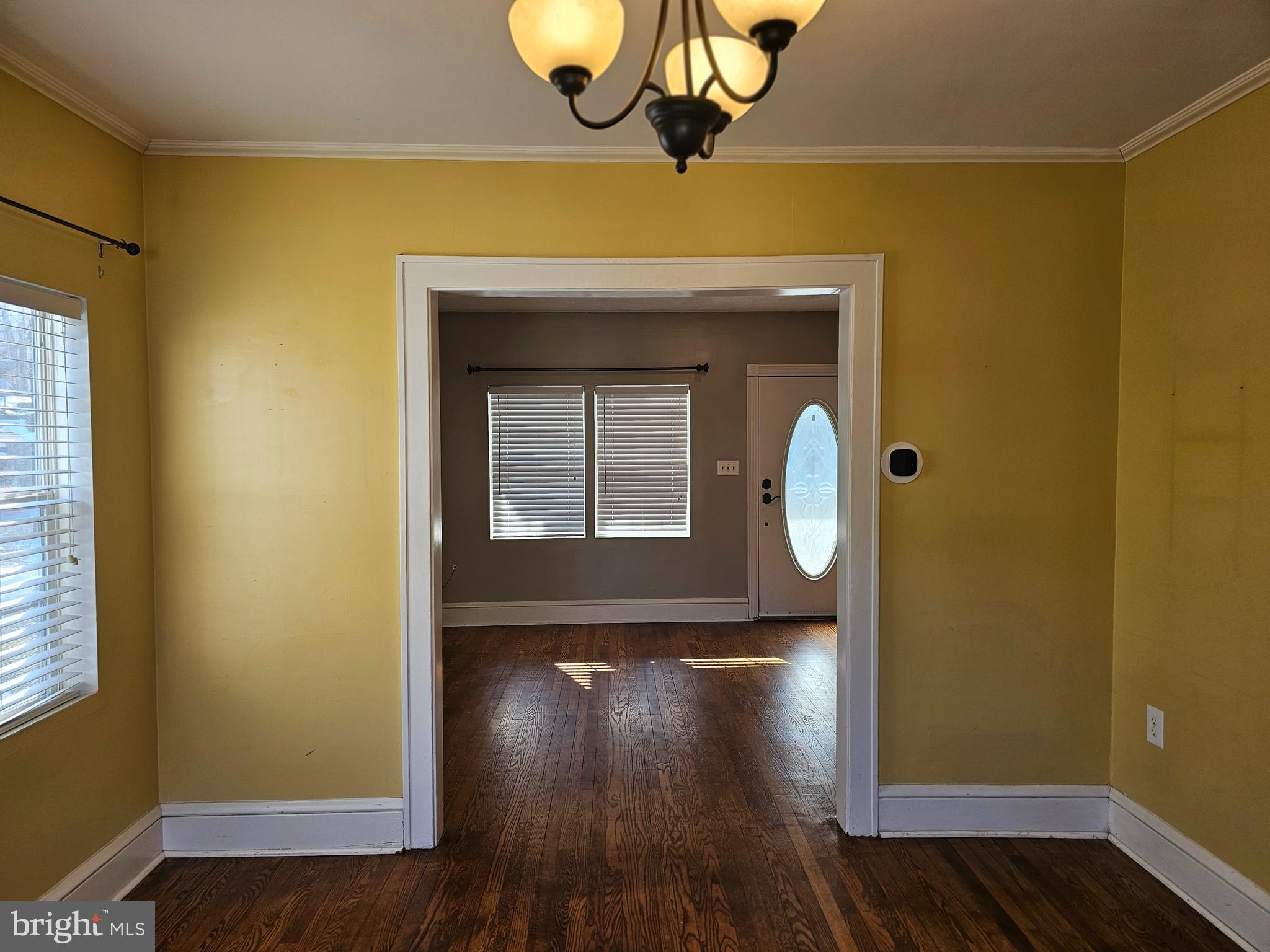 WEST SIDE - Residential