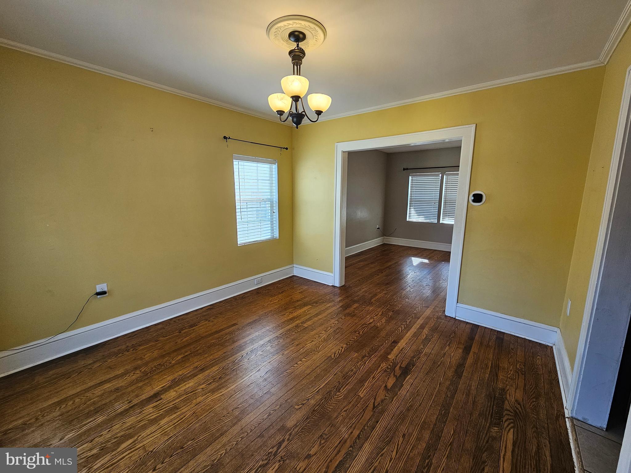 WEST SIDE - Residential