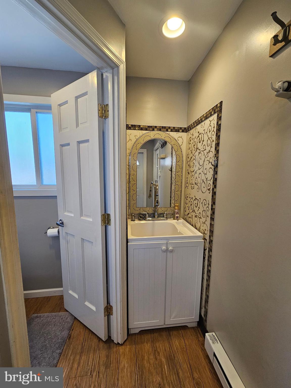 WEST SIDE - Residential