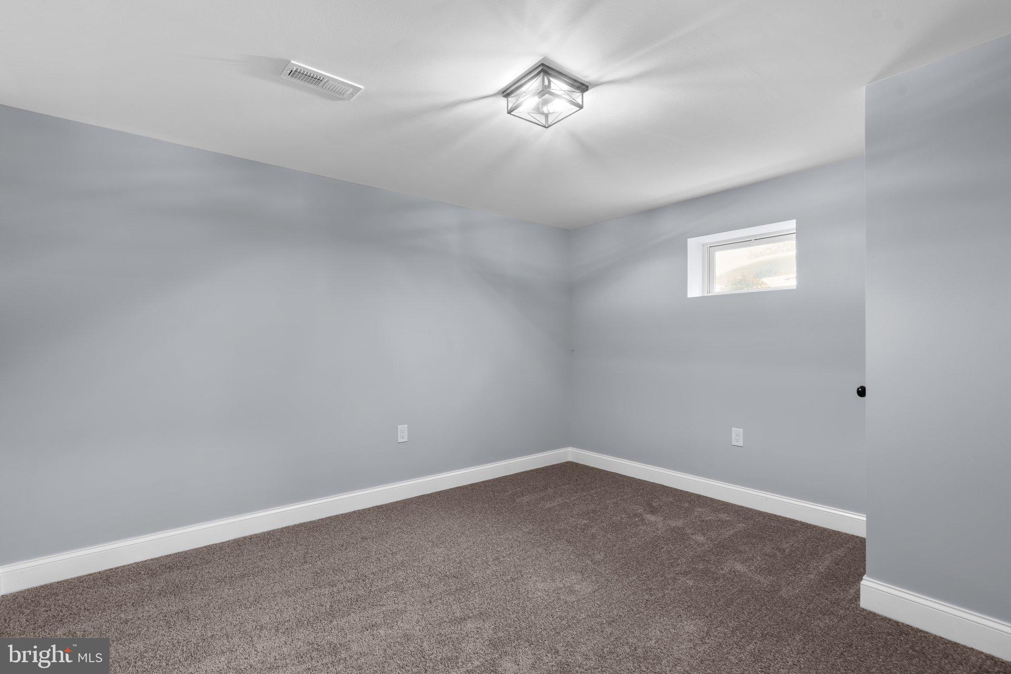 COLLEGE HEIGHTS TERRACE - Residential