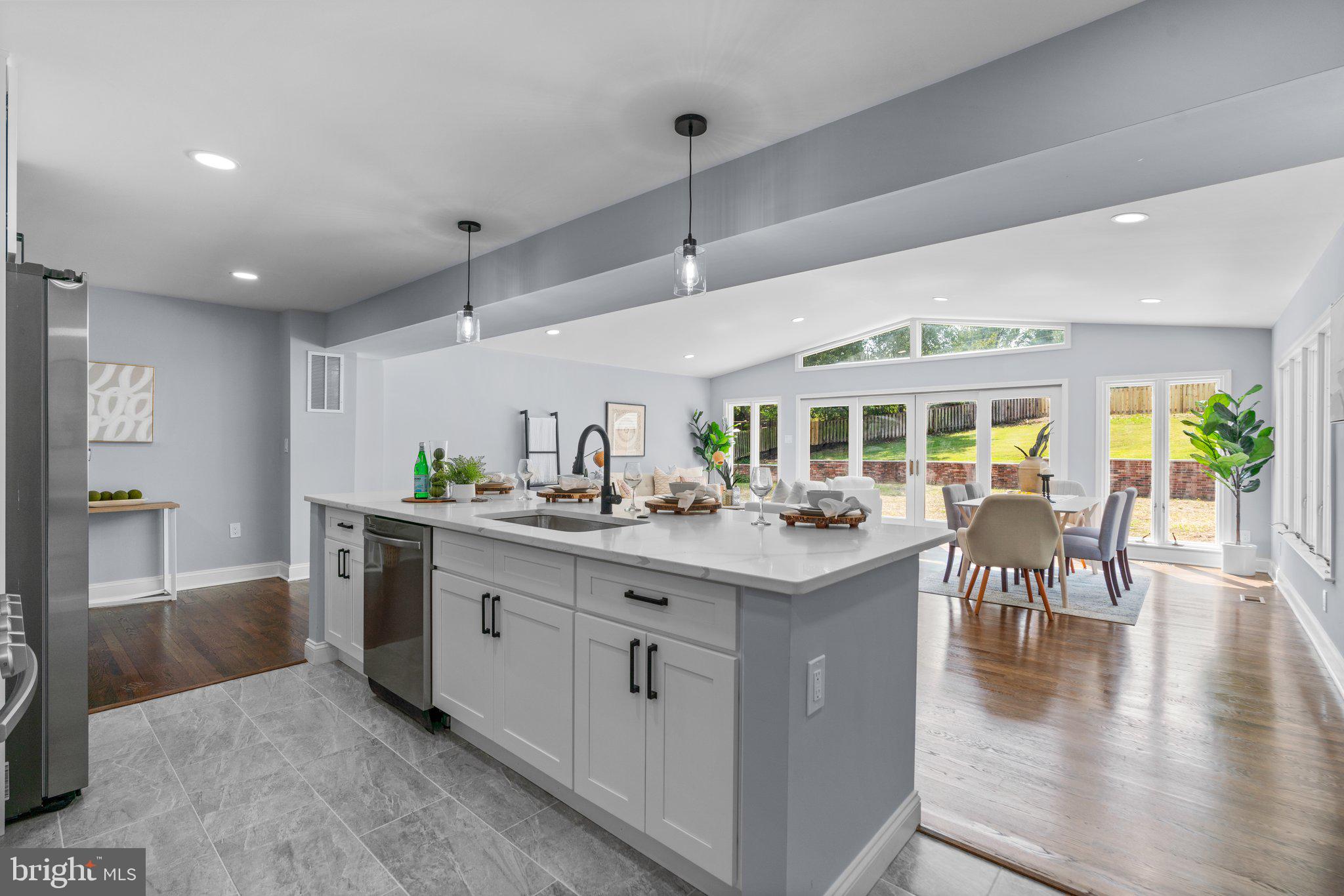 COLLEGE HEIGHTS TERRACE - Residential