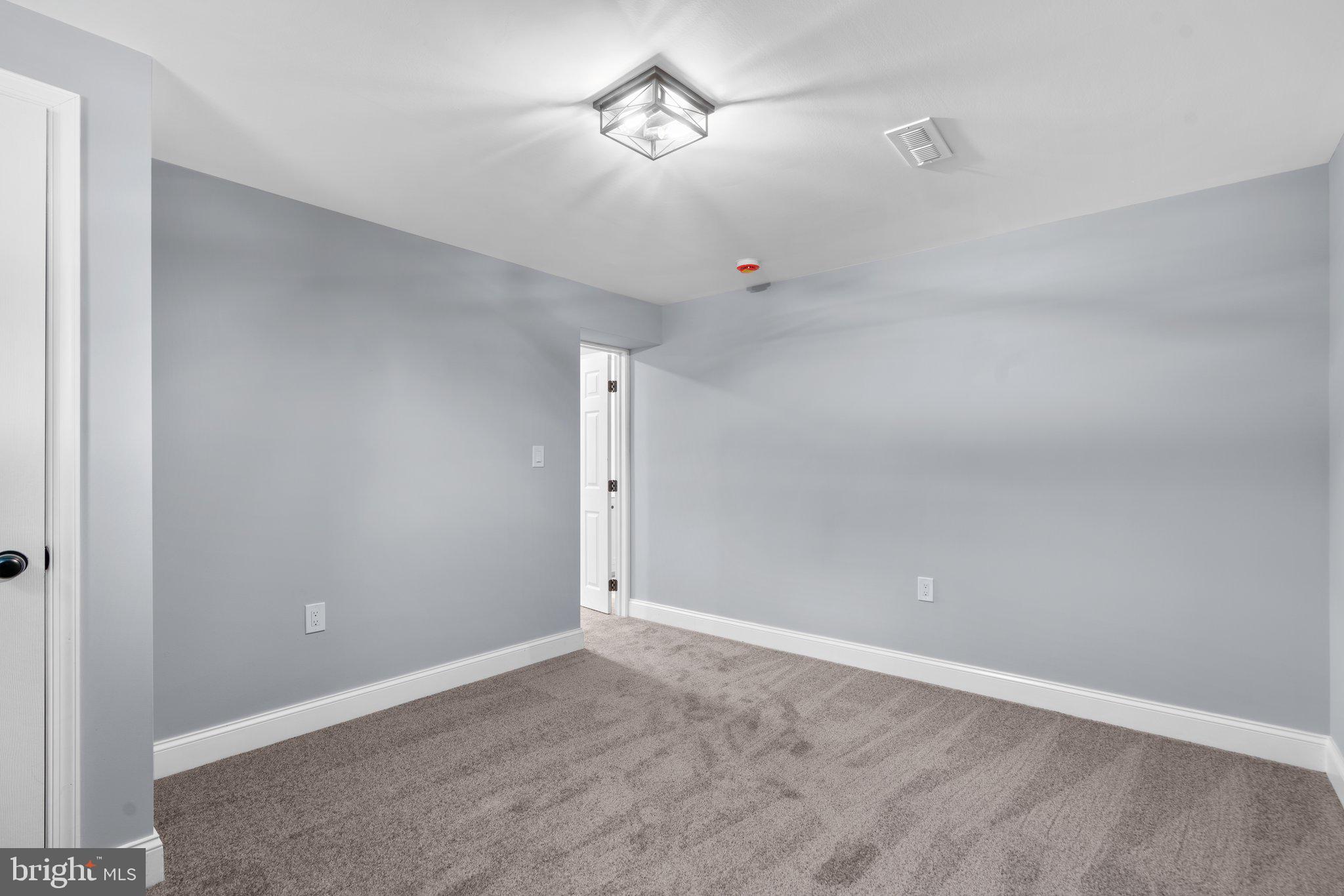 COLLEGE HEIGHTS TERRACE - Residential