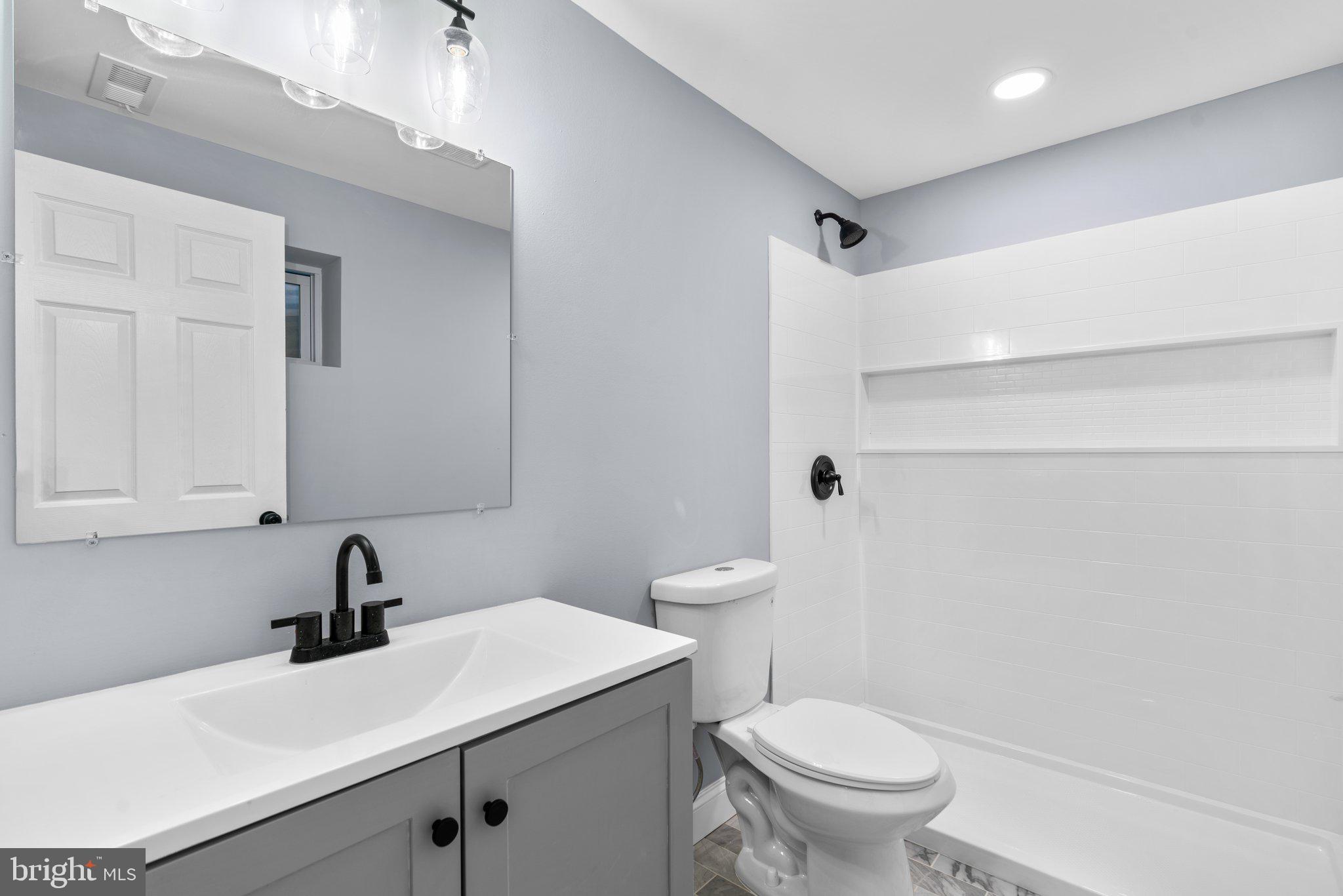 COLLEGE HEIGHTS TERRACE - Residential