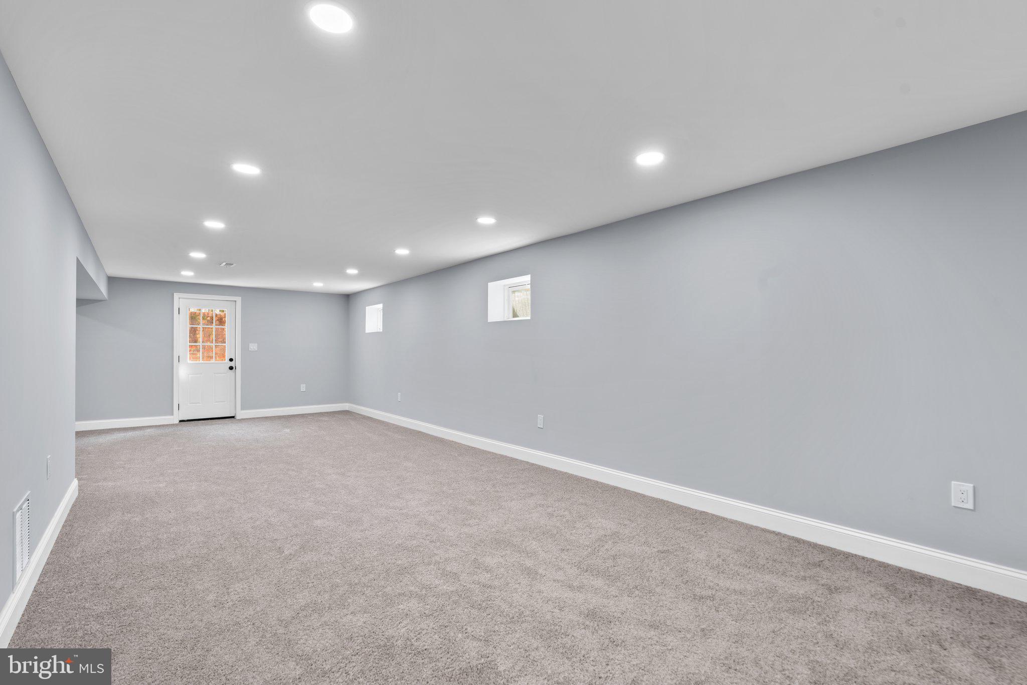 COLLEGE HEIGHTS TERRACE - Residential