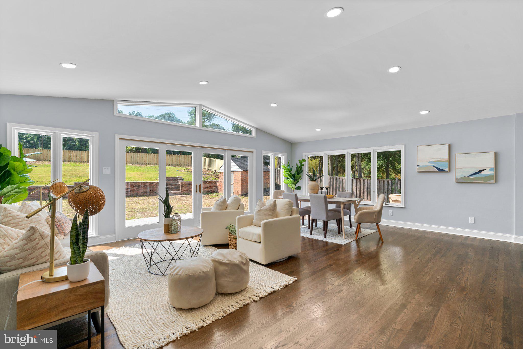 COLLEGE HEIGHTS TERRACE - Residential