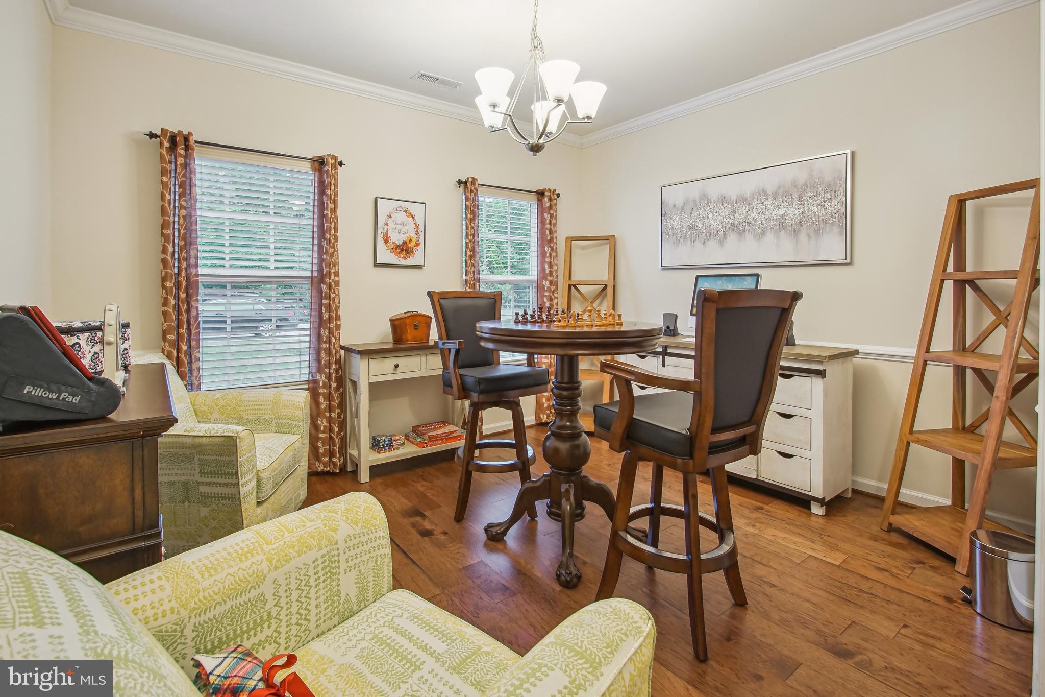 CENTRAL PARKE COLONIAL CHARLES - Residential