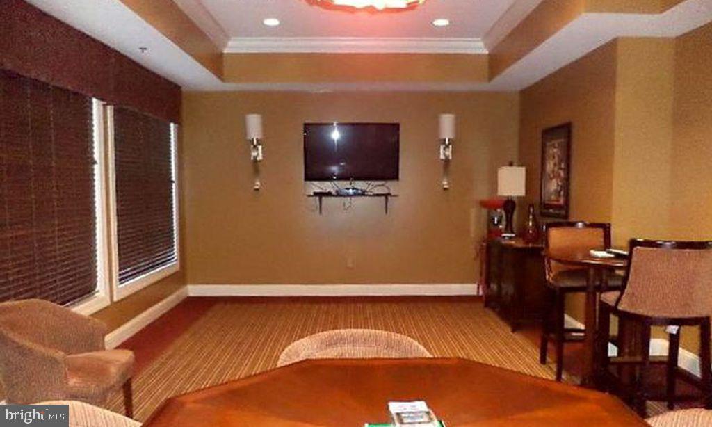 CENTRAL PARKE COLONIAL CHARLES - Residential