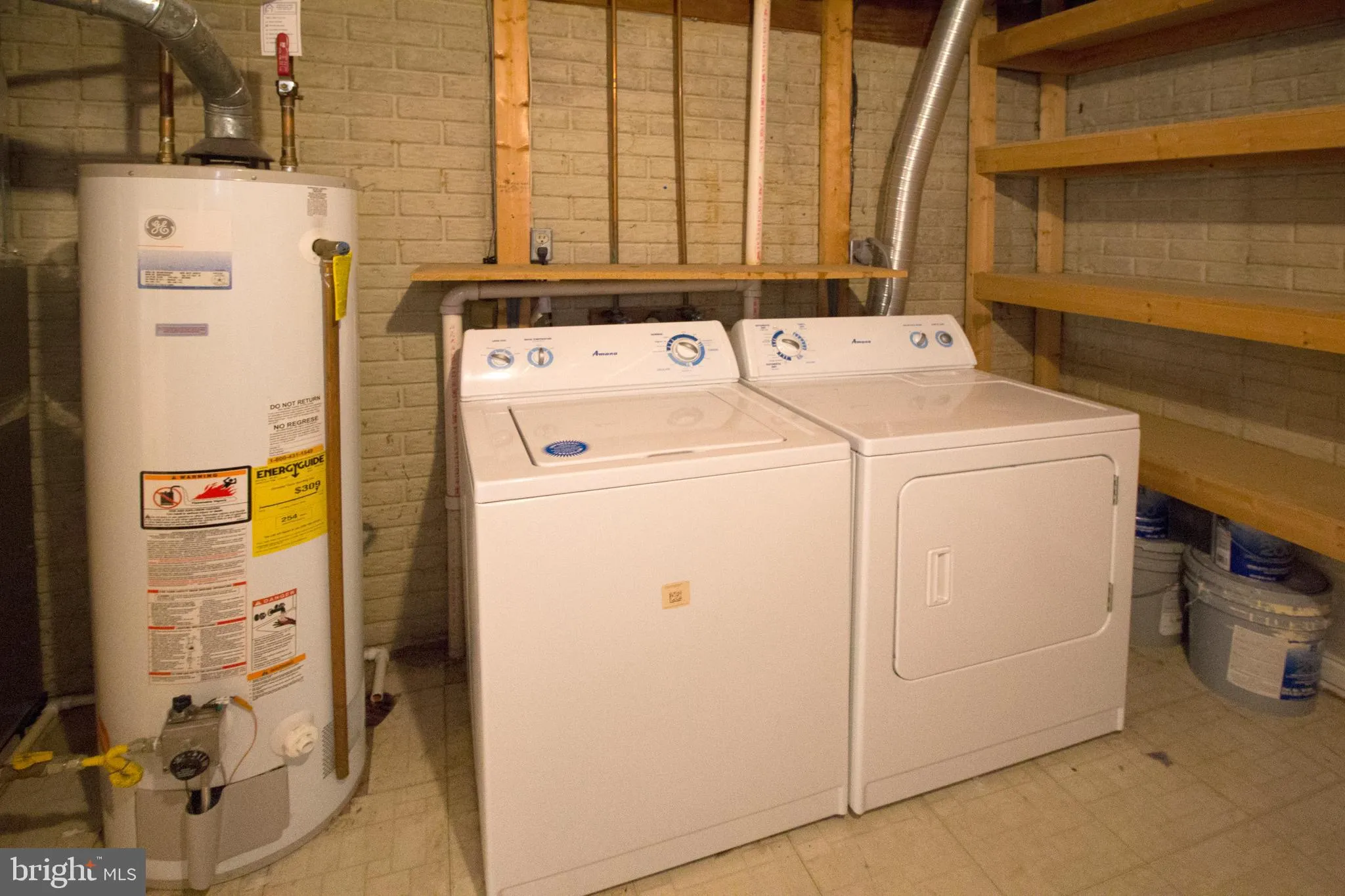 Alexandria, Virginia 22315, United States, 3 Bedrooms Bedrooms, ,4 BathroomsBathrooms,Residential,Active,122781