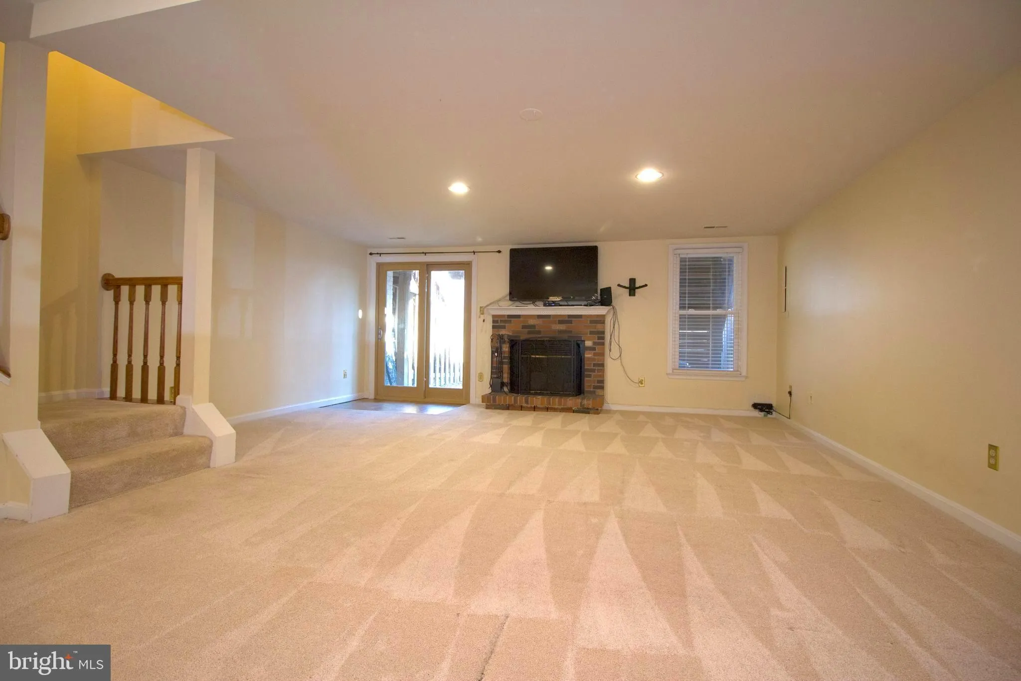 Alexandria, Virginia 22315, United States, 3 Bedrooms Bedrooms, ,4 BathroomsBathrooms,Residential,Active,122781