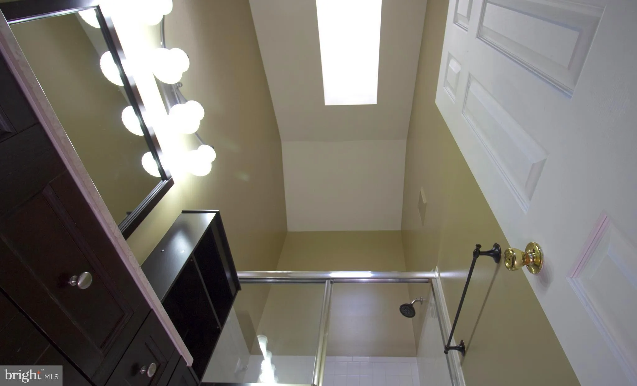 Alexandria, Virginia 22315, United States, 3 Bedrooms Bedrooms, ,4 BathroomsBathrooms,Residential,Active,122781