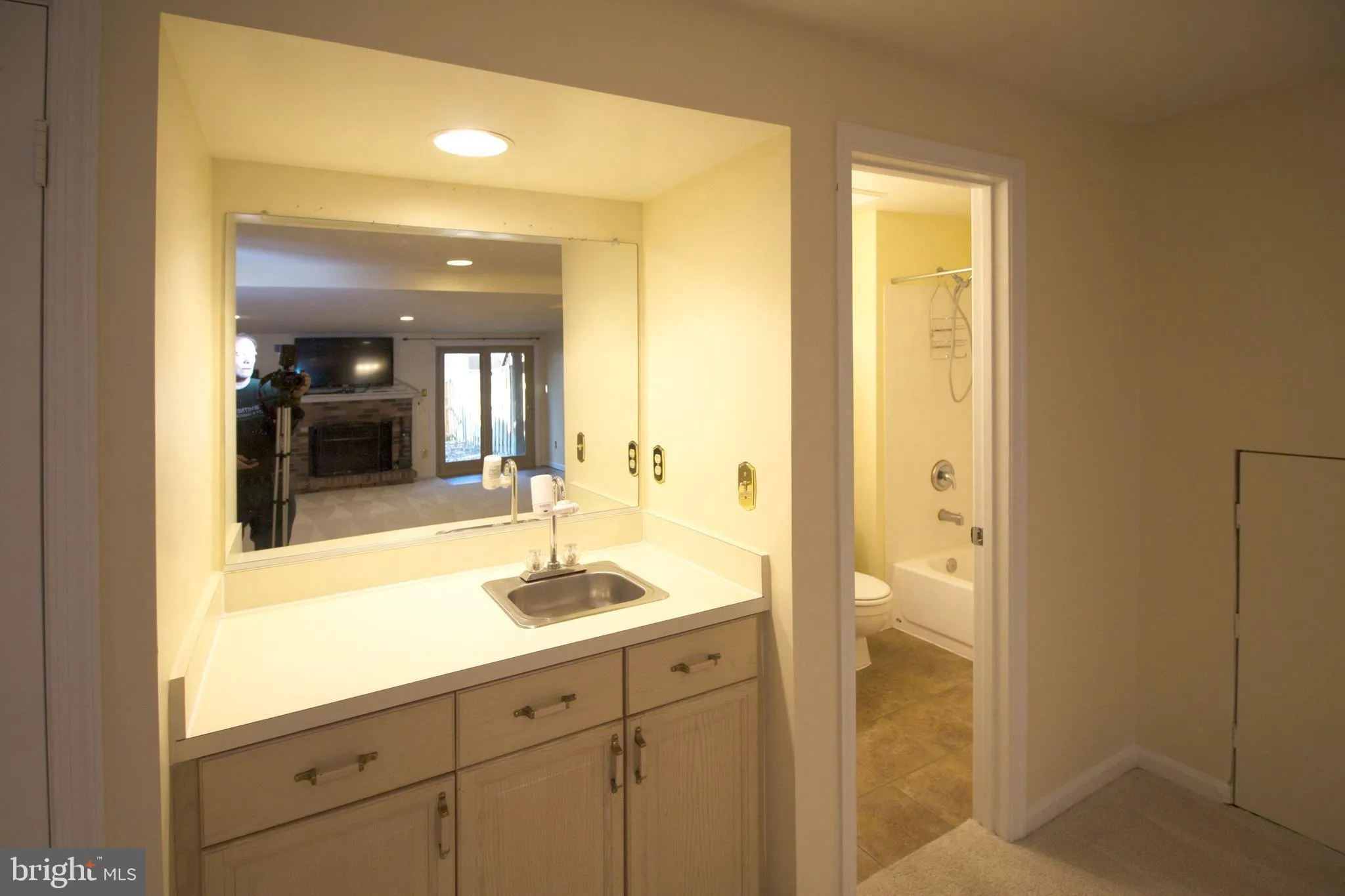 Alexandria, Virginia 22315, United States, 3 Bedrooms Bedrooms, ,4 BathroomsBathrooms,Residential,Active,122781