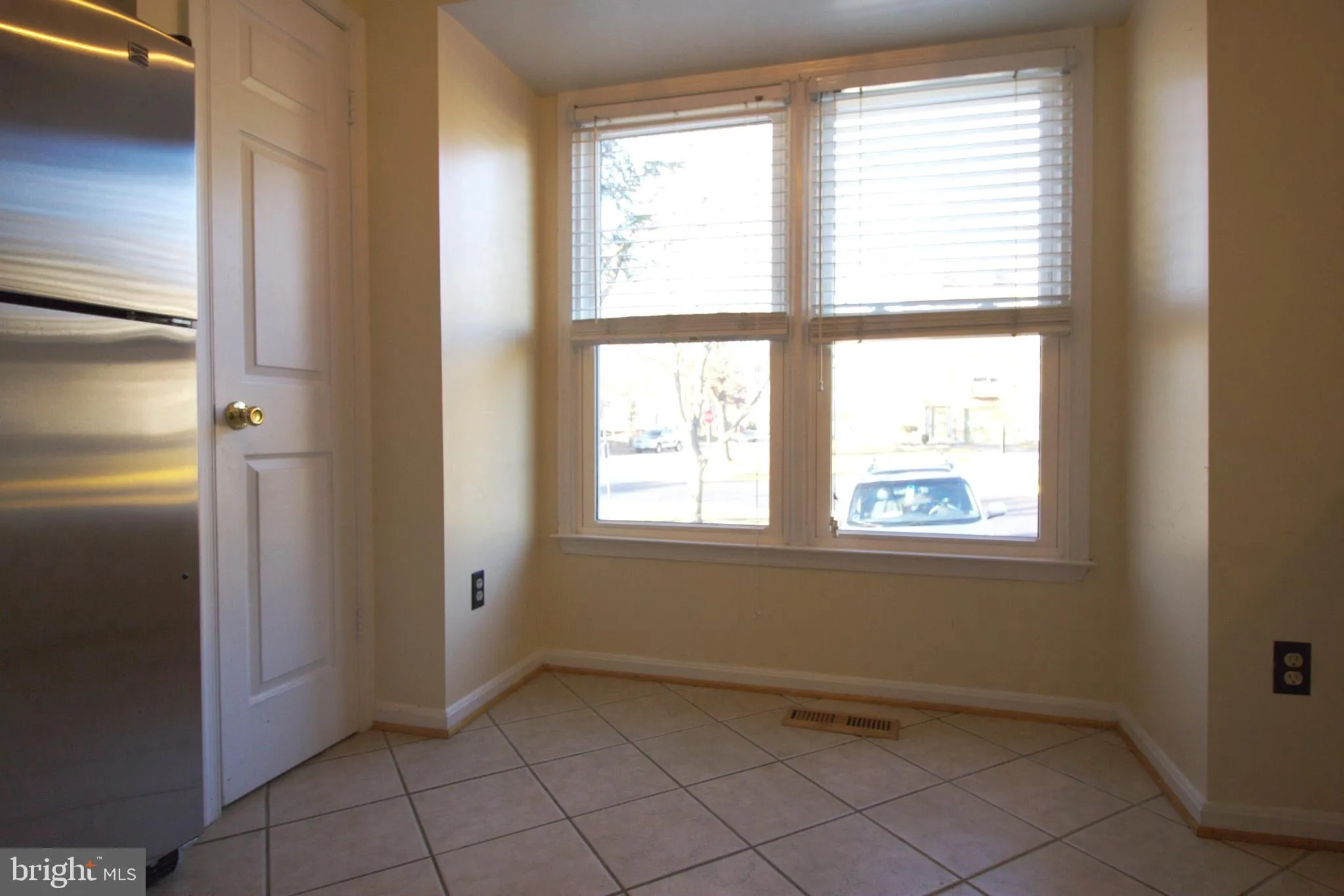 Alexandria, Virginia 22315, United States, 3 Bedrooms Bedrooms, ,4 BathroomsBathrooms,Residential,Active,122781