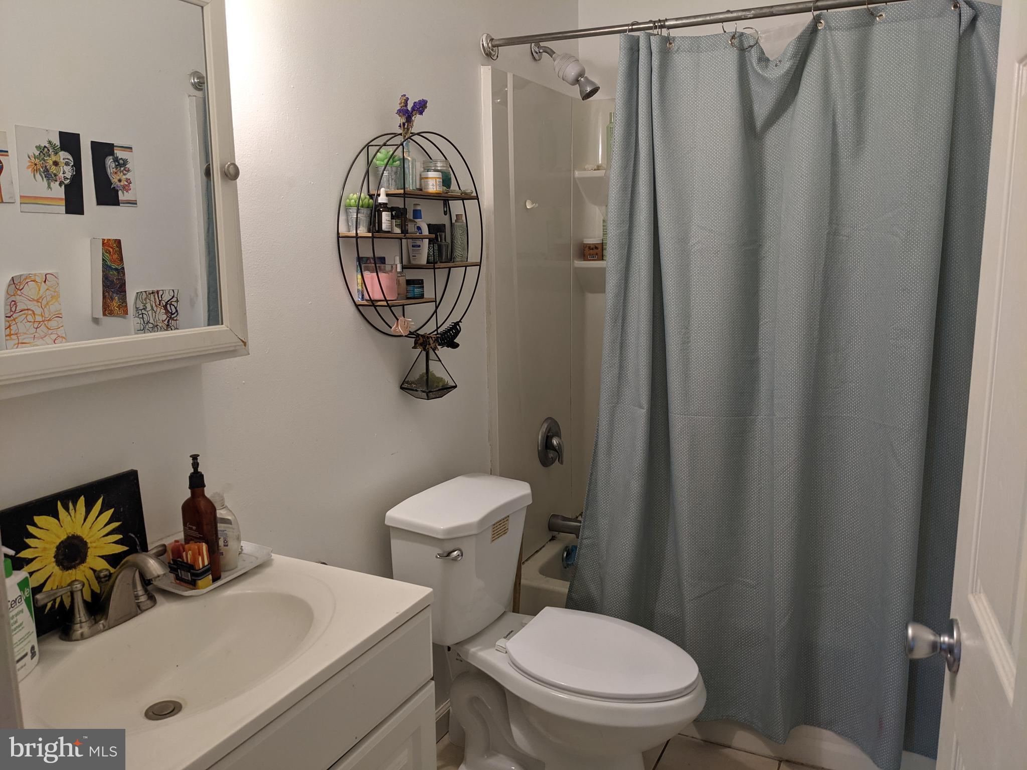 ROXBOROUGH - Residential Lease