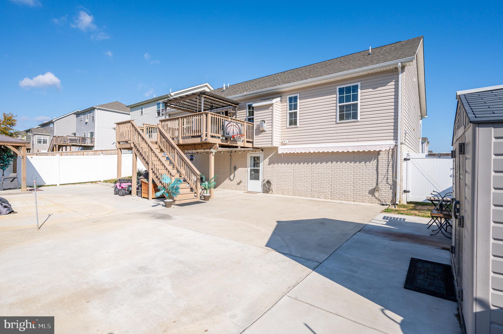 HERITAGE HILLS - Residential