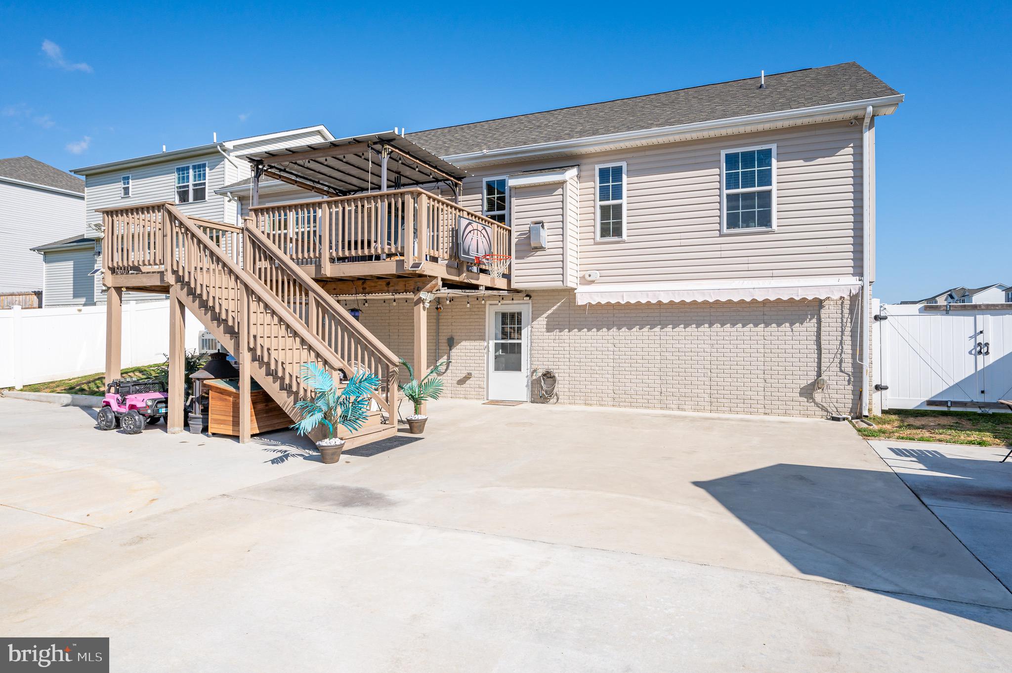 HERITAGE HILLS - Residential