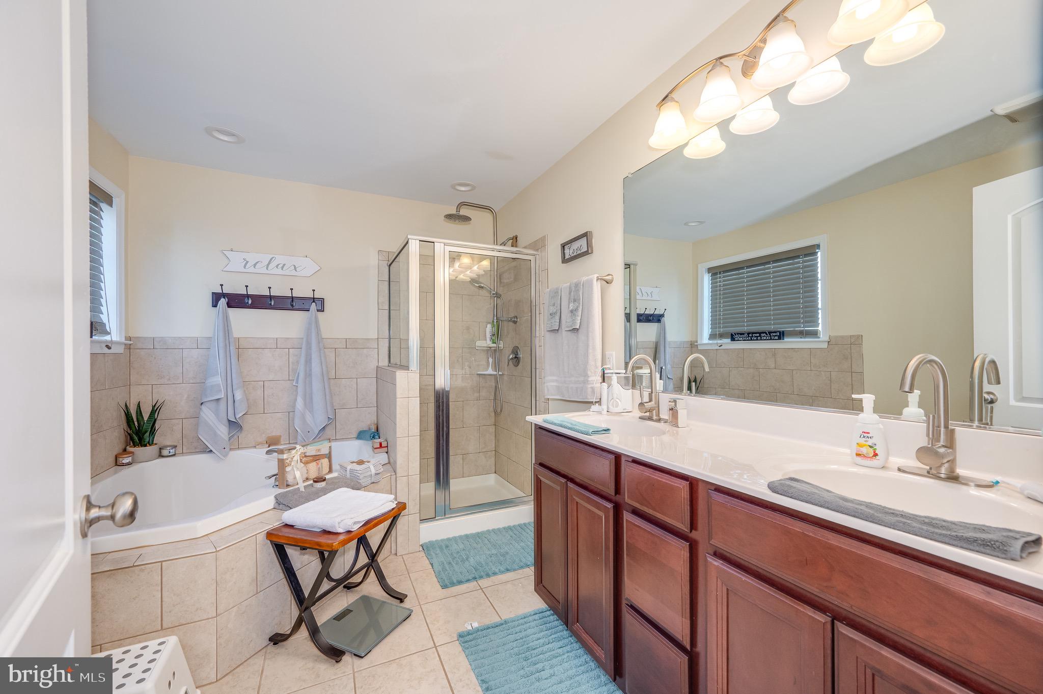 HERITAGE HILLS - Residential