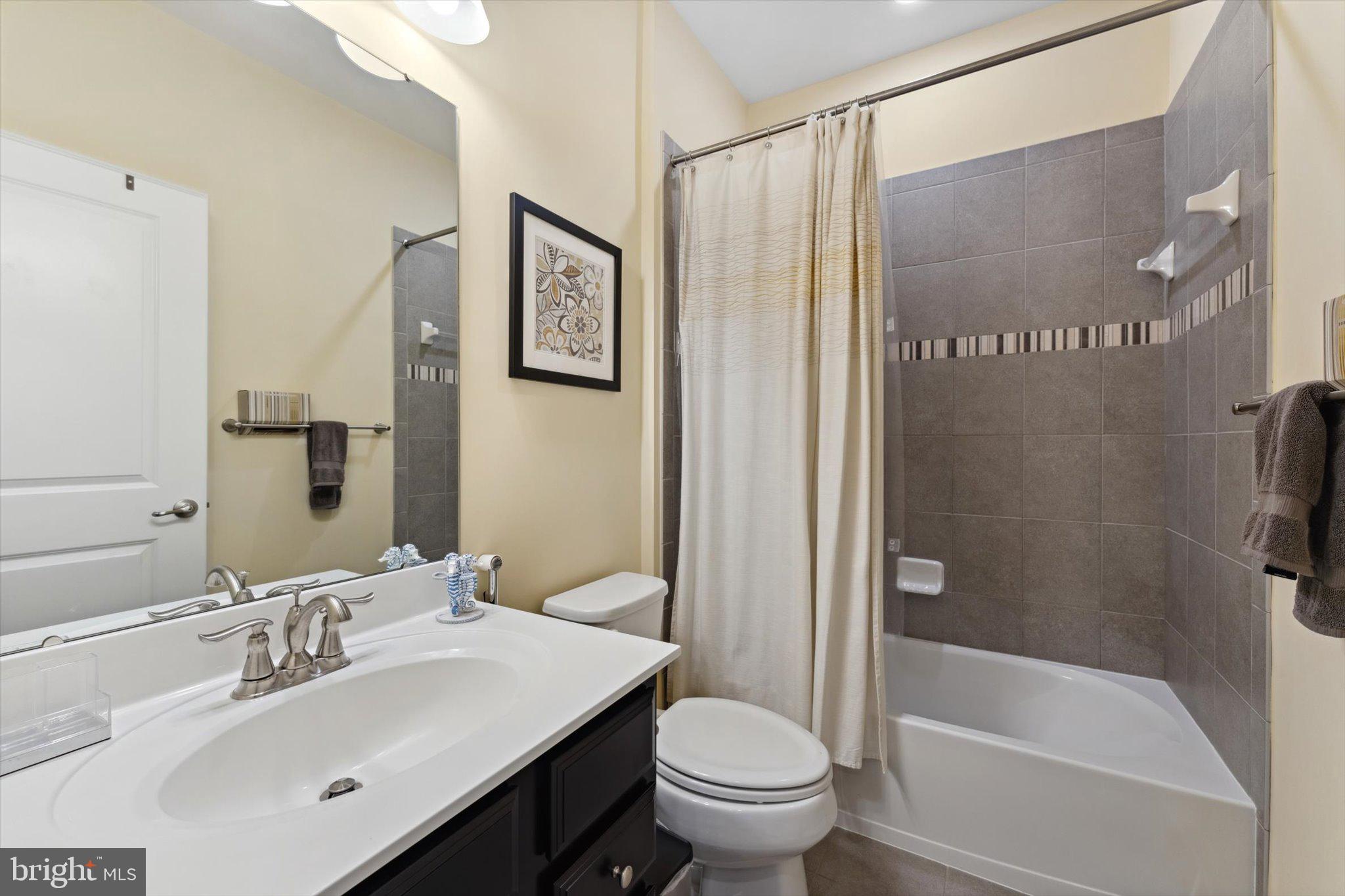 MARBURY - Residential