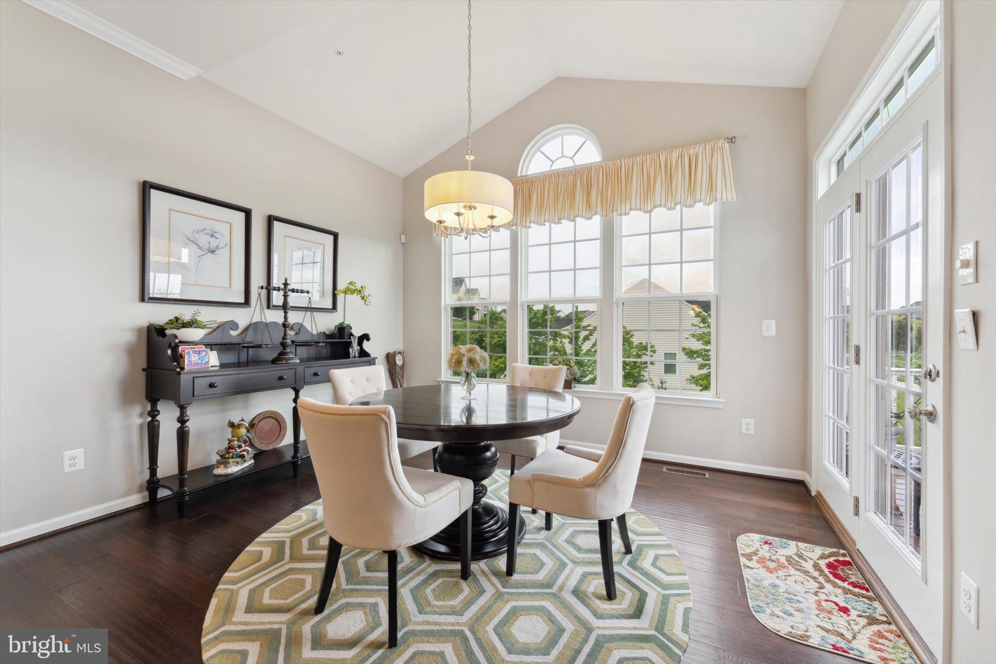 MARBURY - Residential