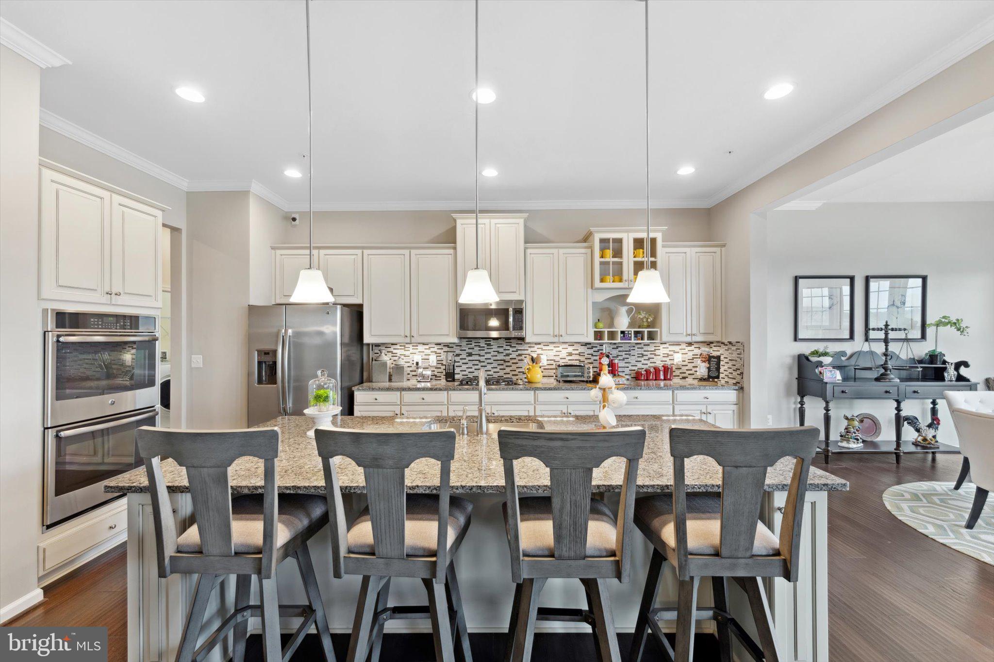 MARBURY - Residential