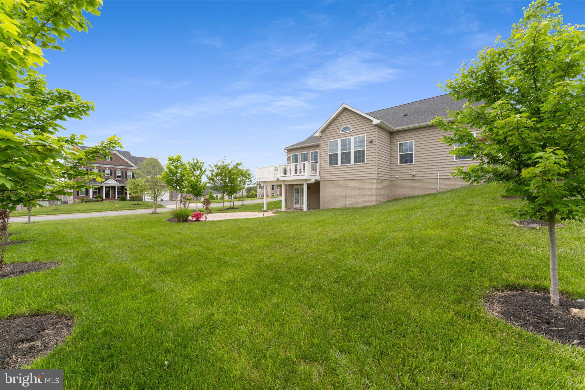 MARBURY - Residential