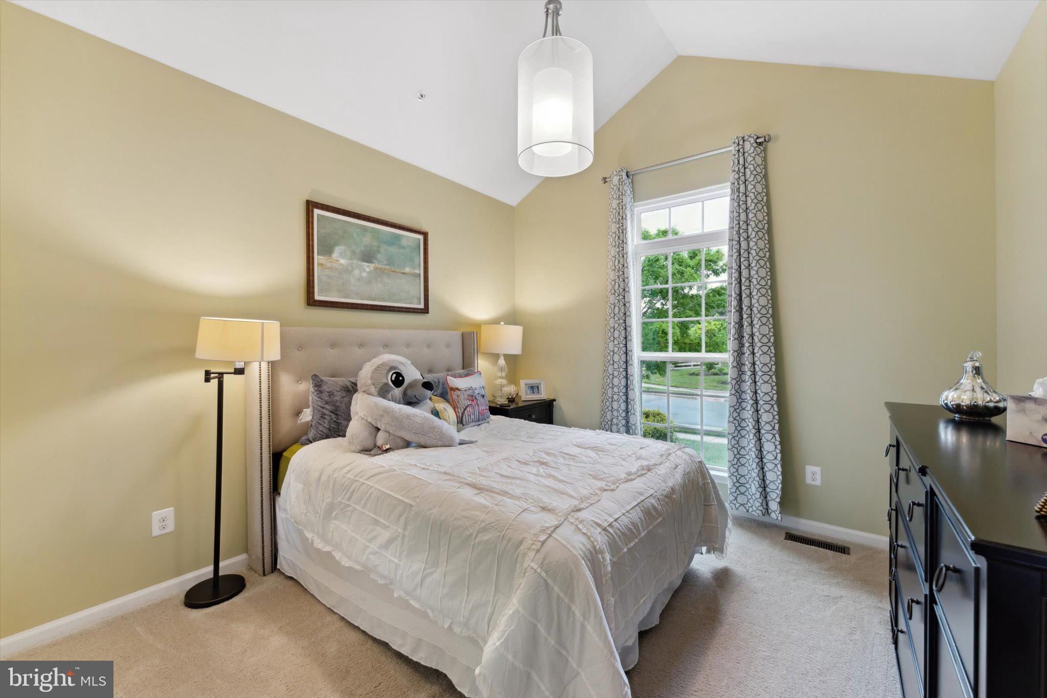 MARBURY - Residential