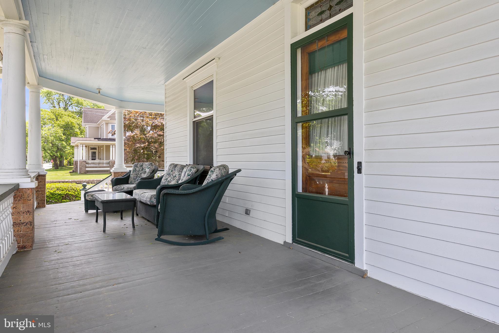 205 W HIGH STREET
