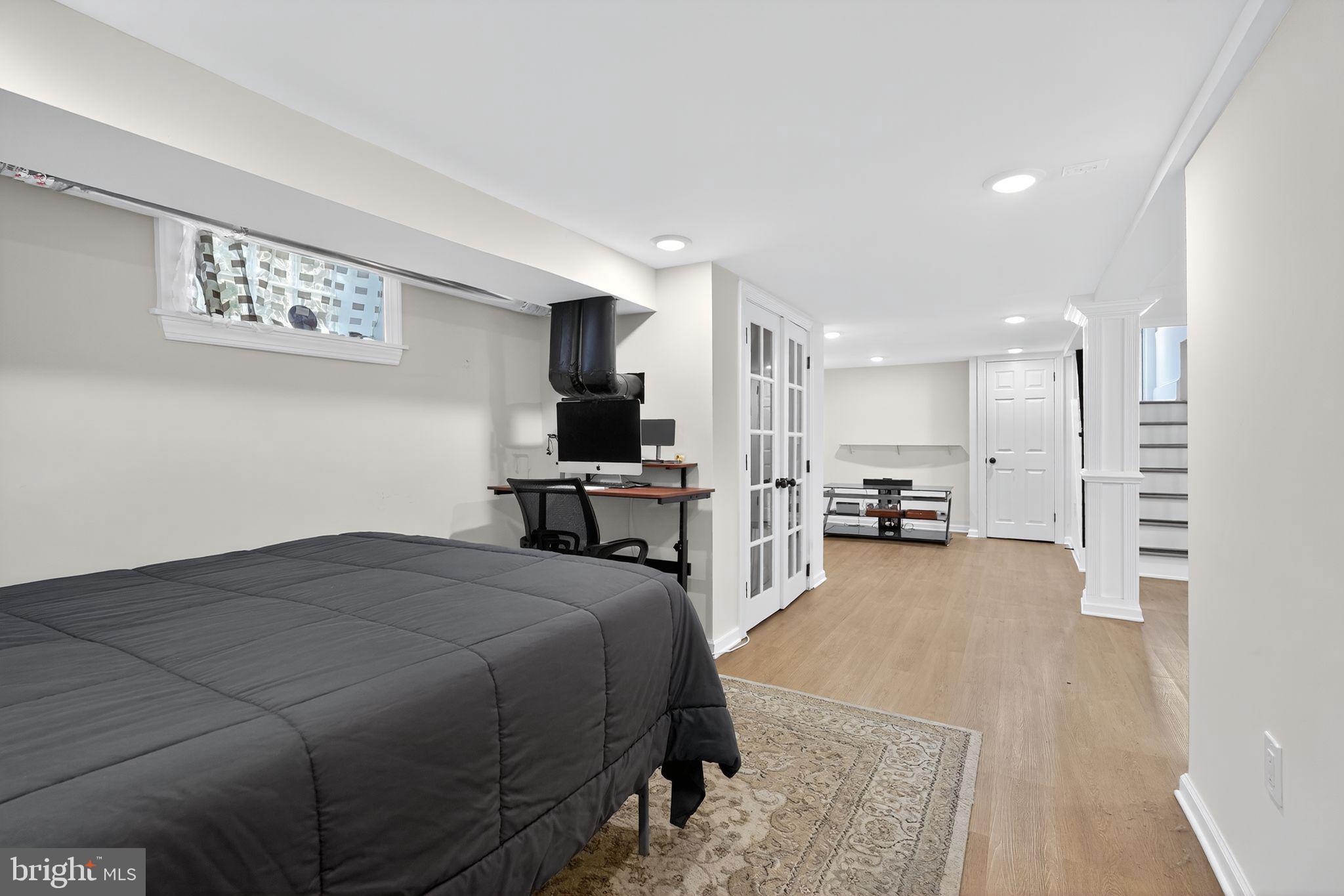 CHELTENHAM - Residential