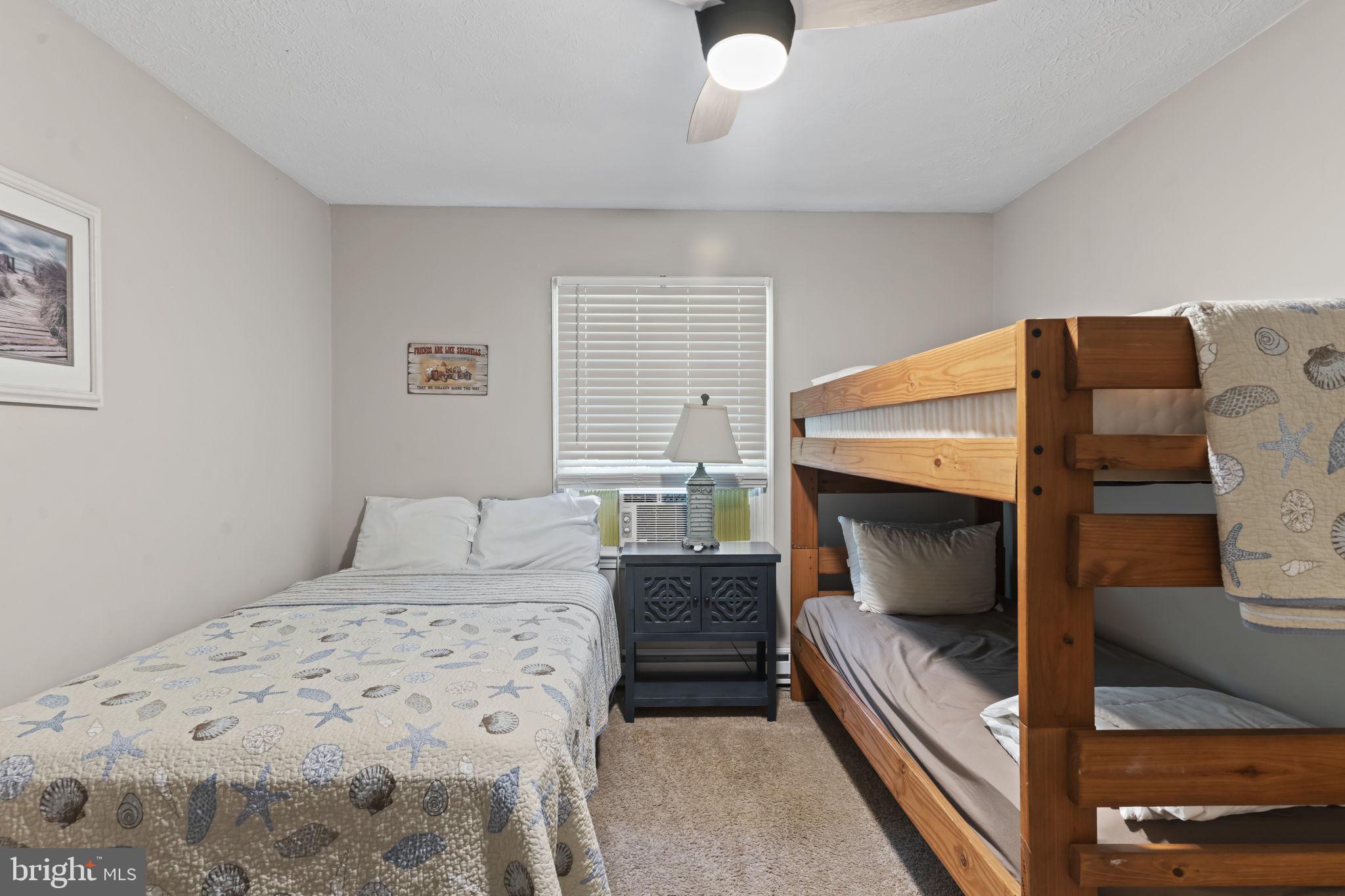 PINE HARBOUR - Residential