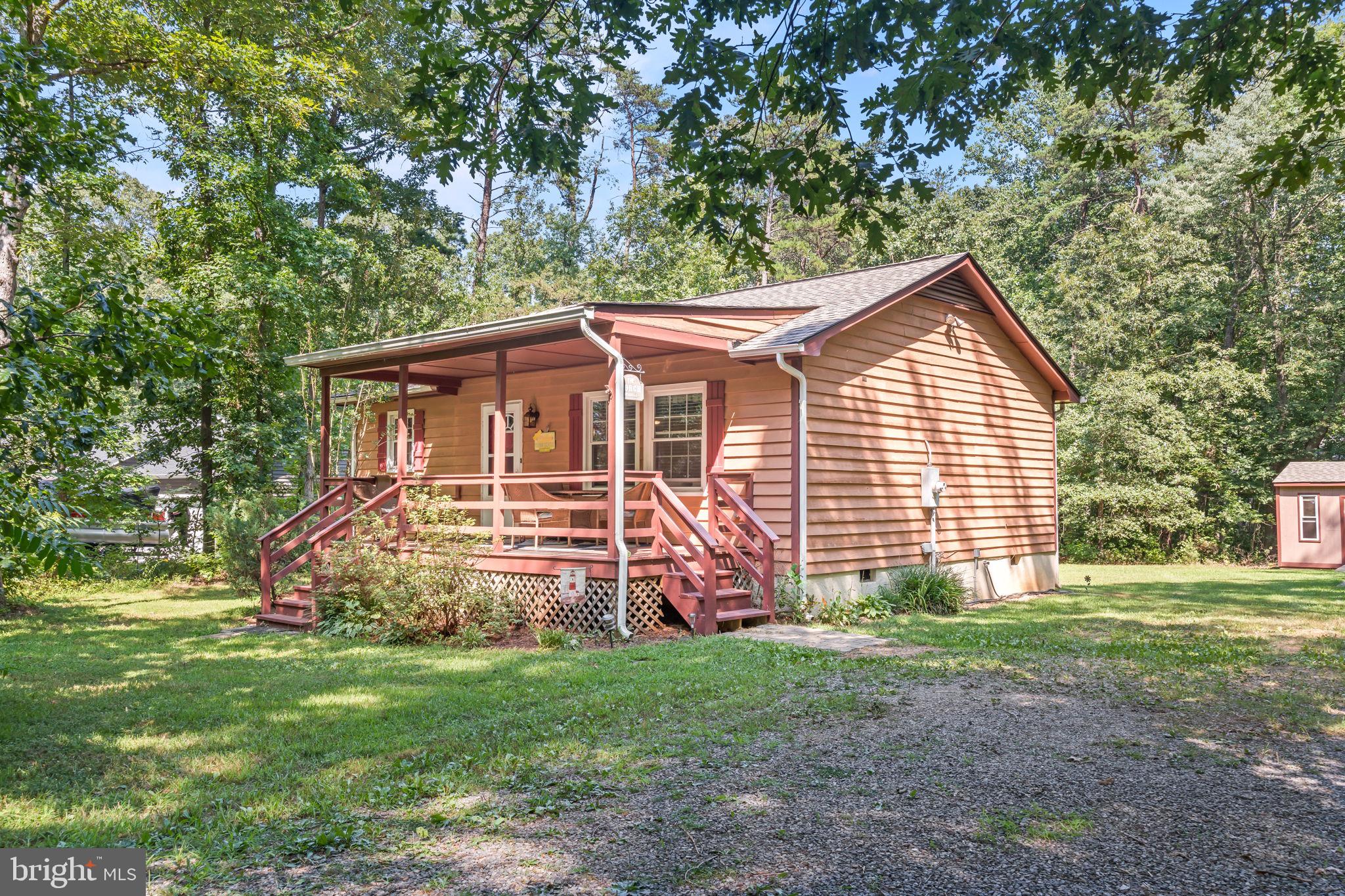 PINE HARBOUR - Residential