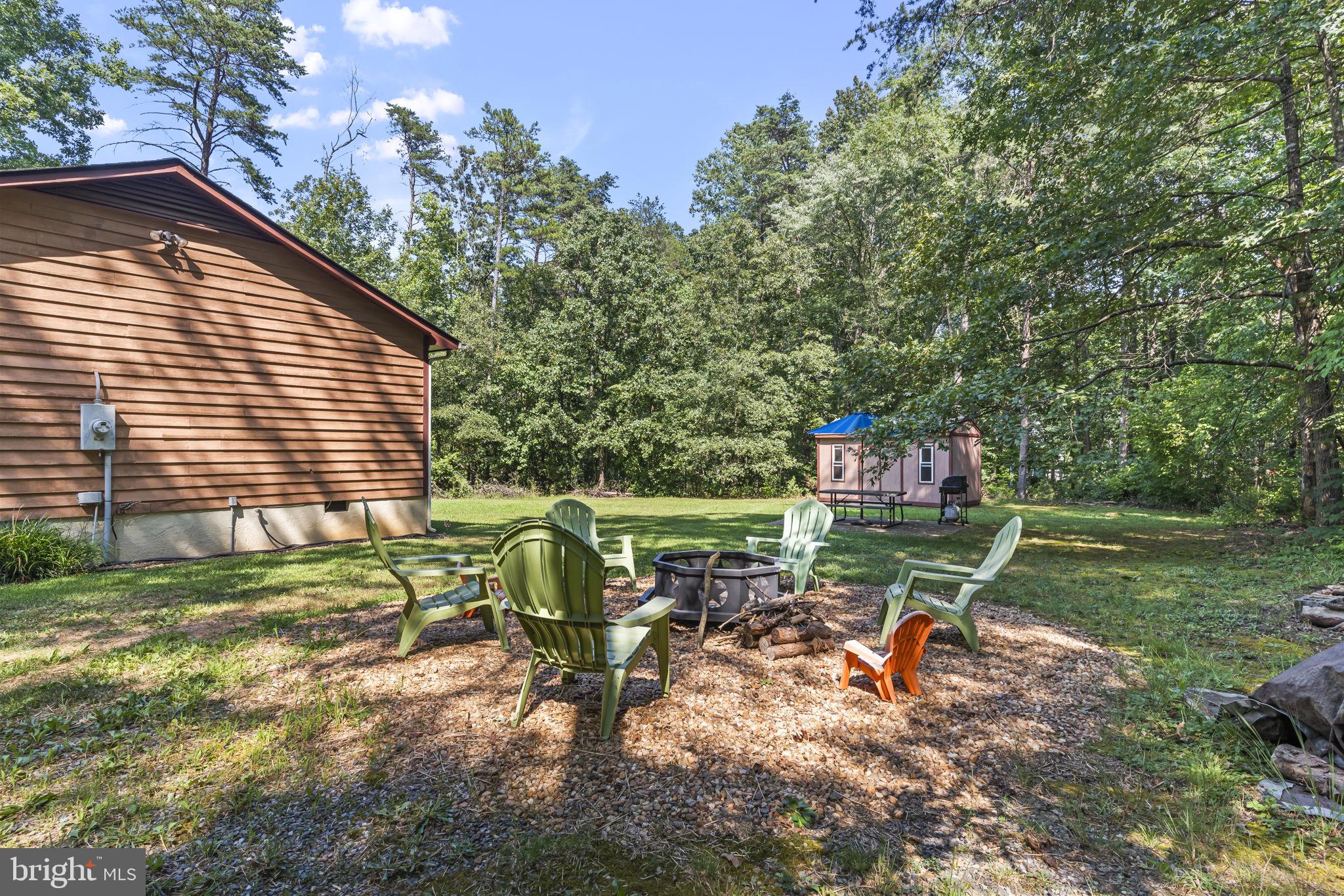 PINE HARBOUR - Residential