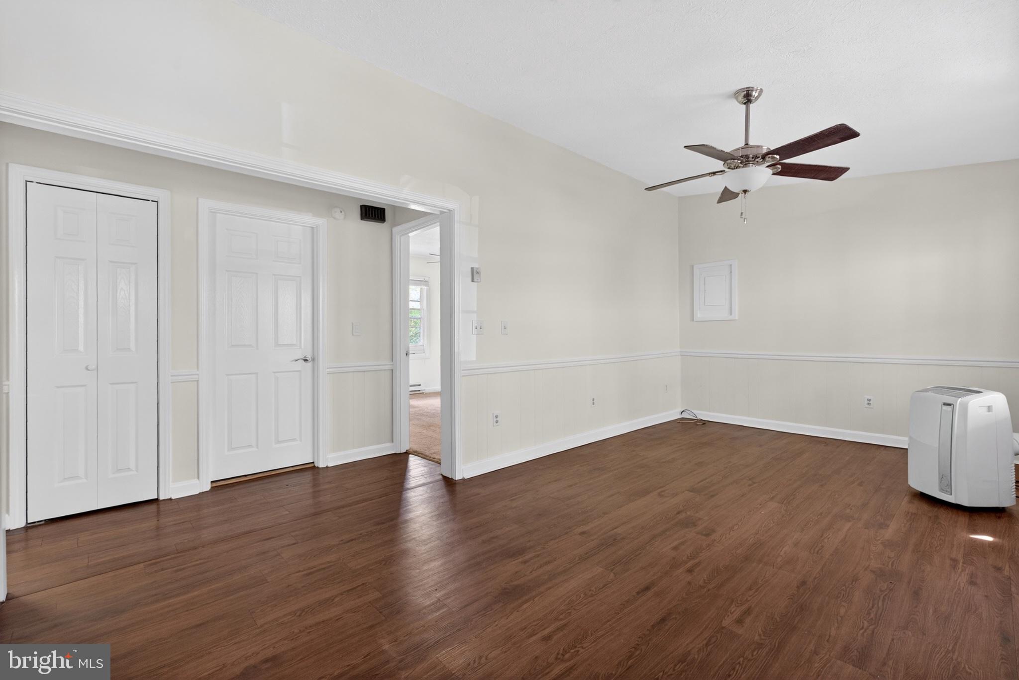 PINE HARBOUR - Residential